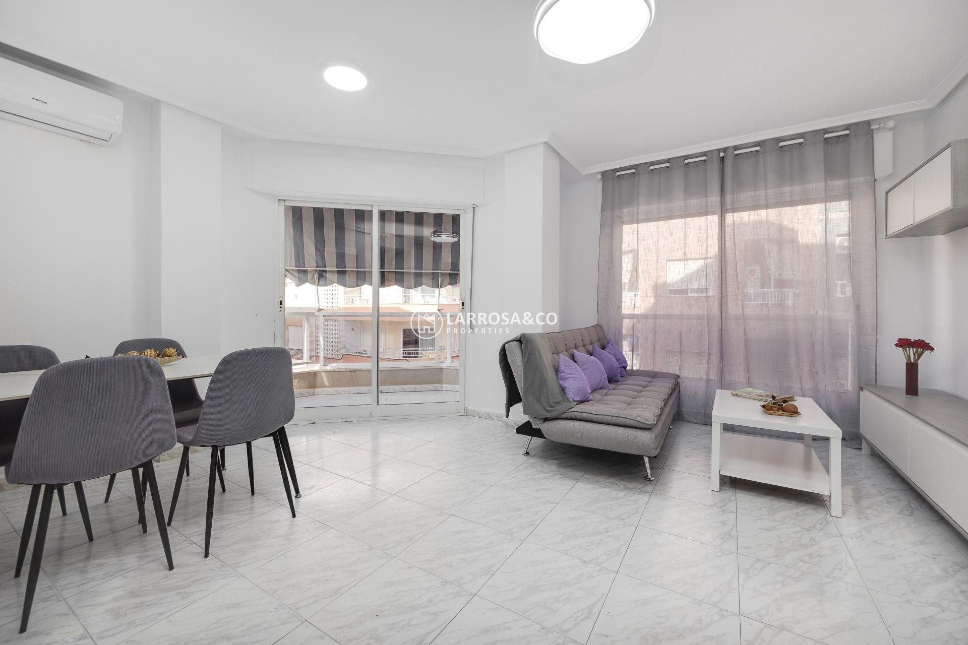 Resale - Apartment - Torrevieja - Los Locos Beach