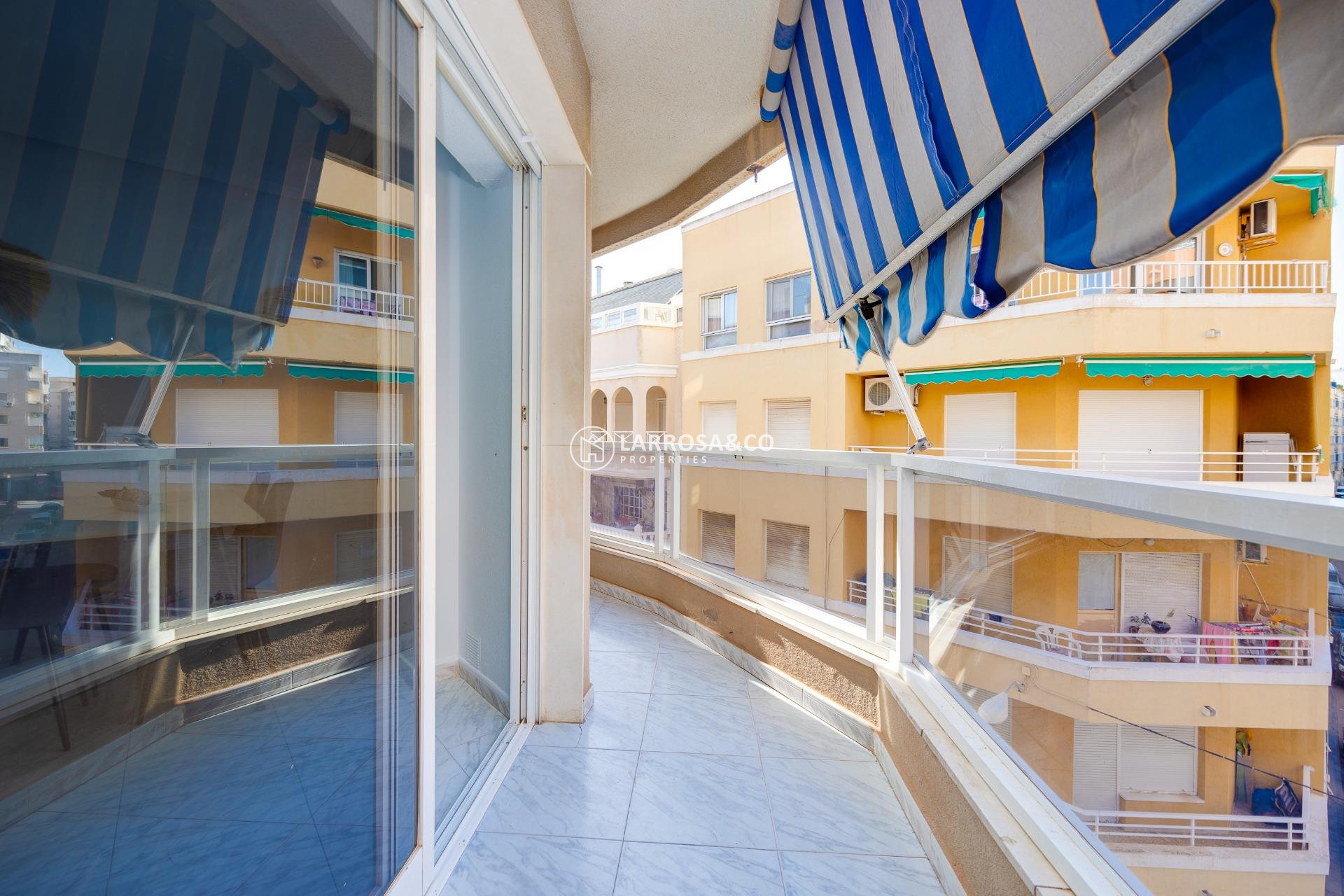 Resale - Apartment - Torrevieja - Los Locos Beach