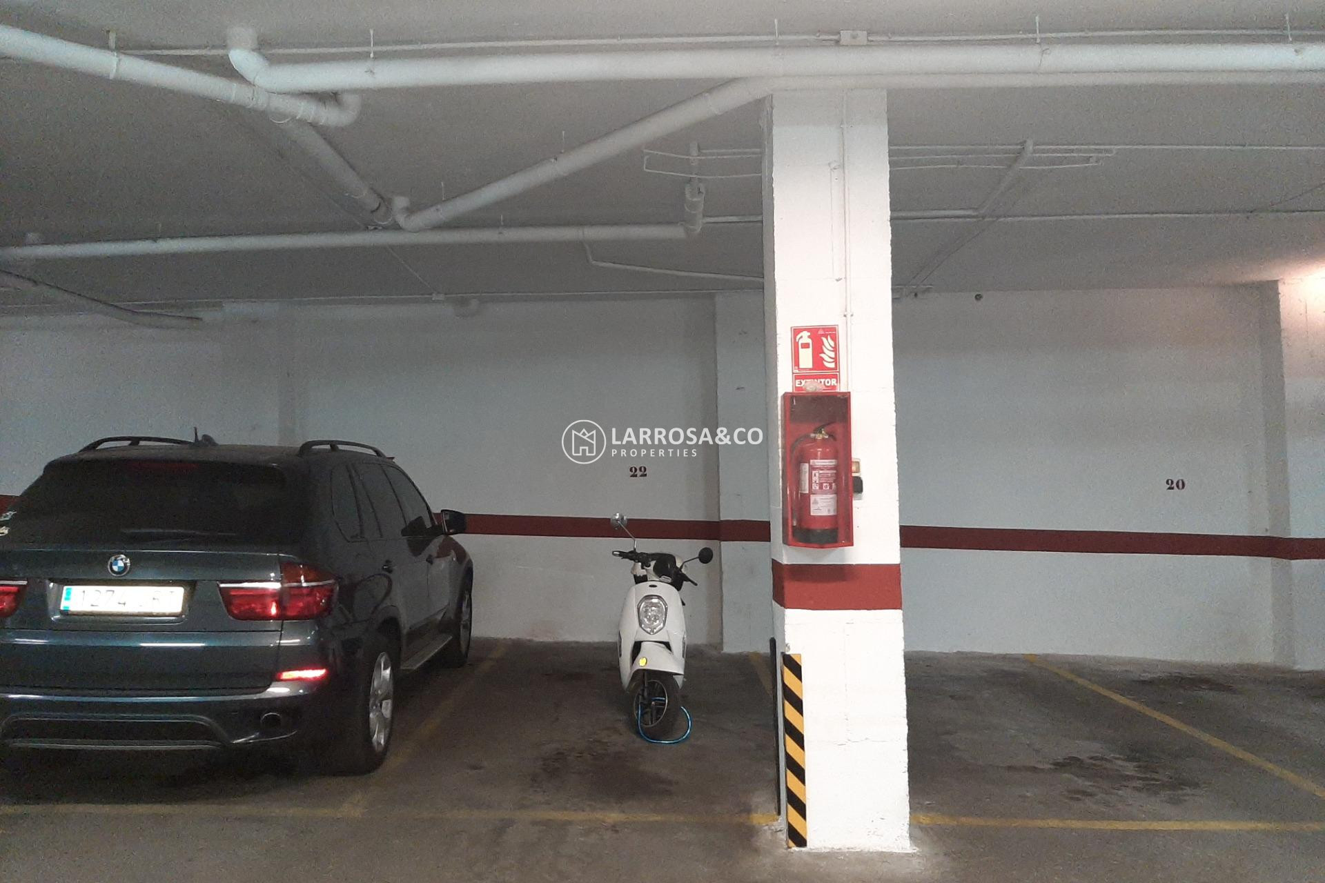 Resale - Apartment - Torrevieja - Los Locos Beach