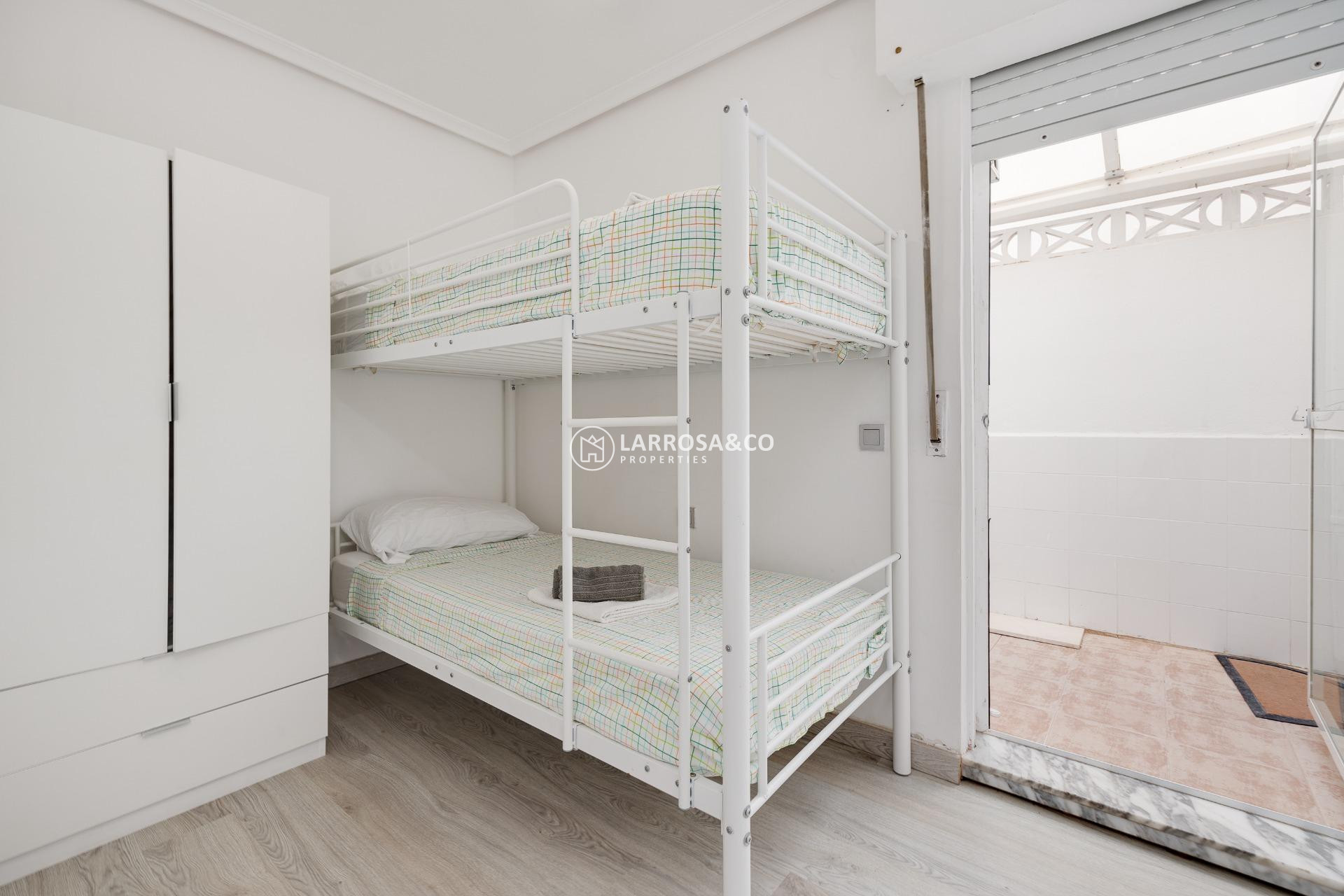 Resale - Apartment - Torrevieja - Los Locos Beach