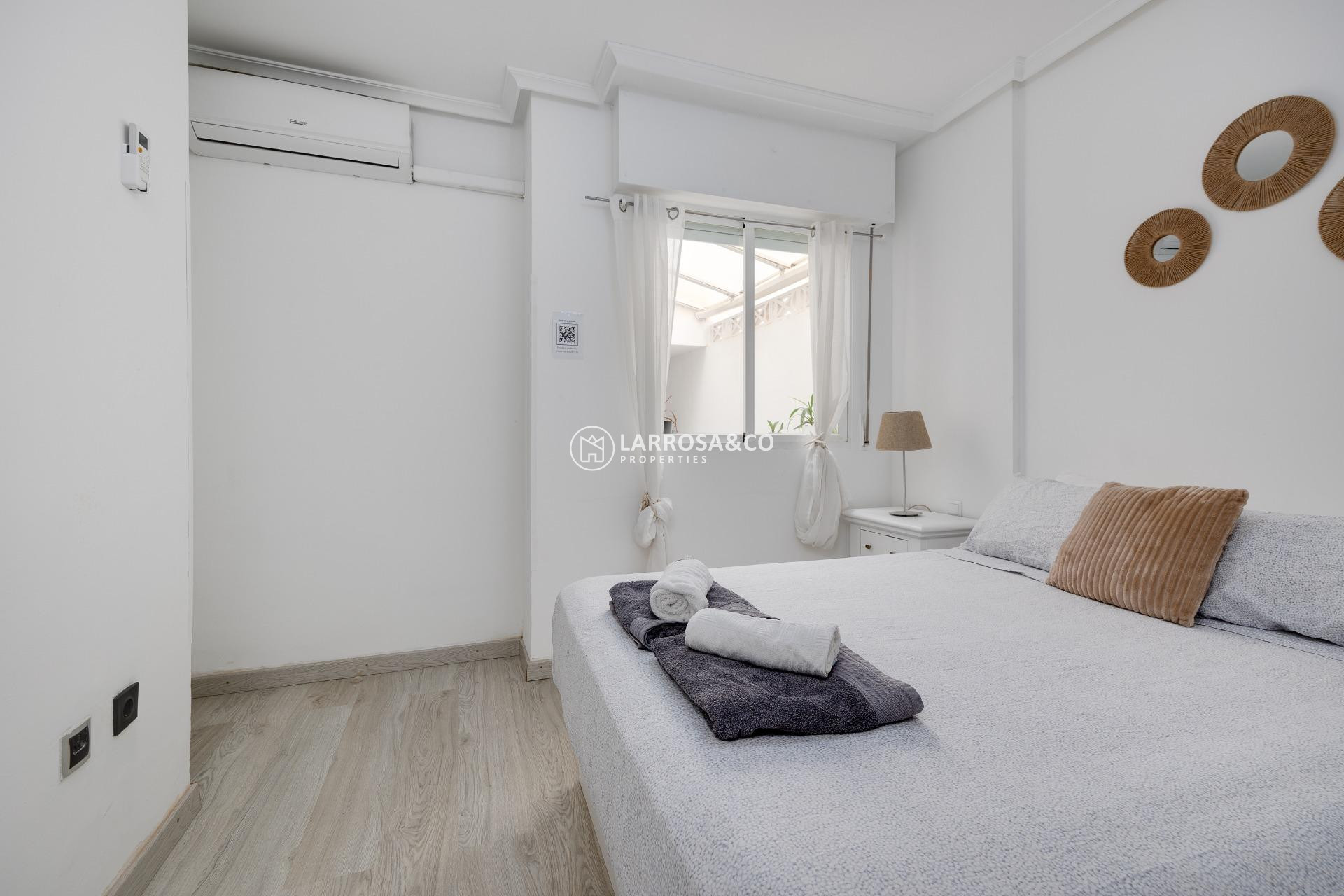 Resale - Apartment - Torrevieja - Los Locos Beach