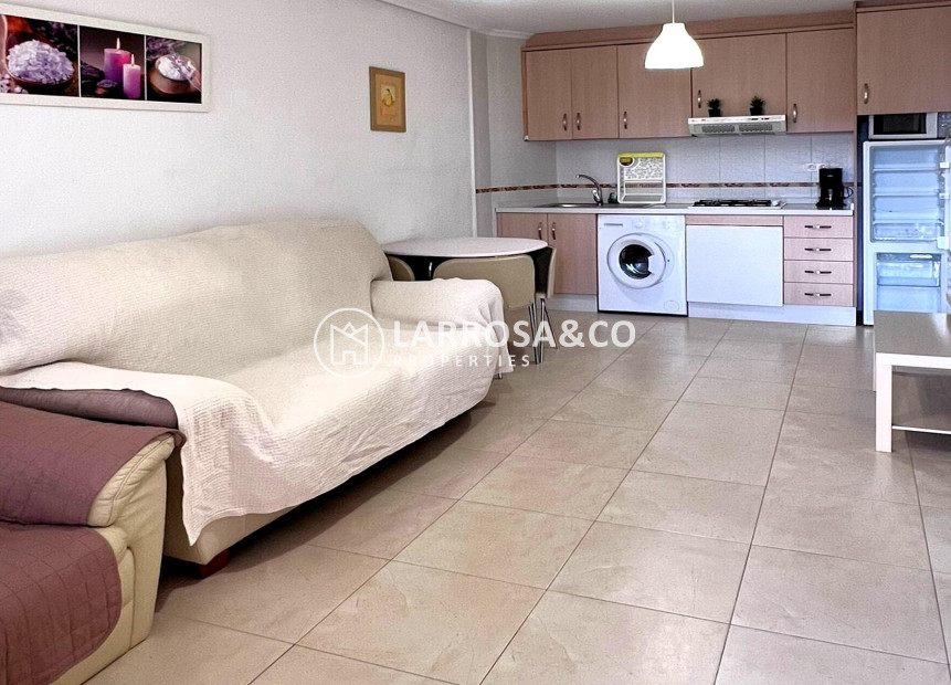 Resale - Apartment - Torrevieja - Los Locos Beach
