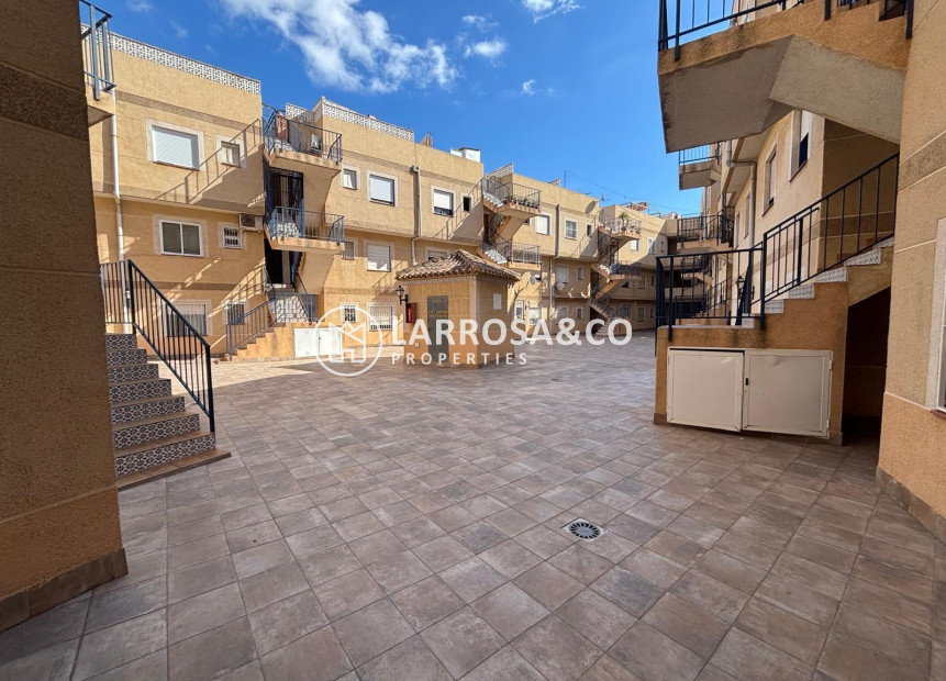 Resale - Apartment - Torrevieja - Los Locos Beach