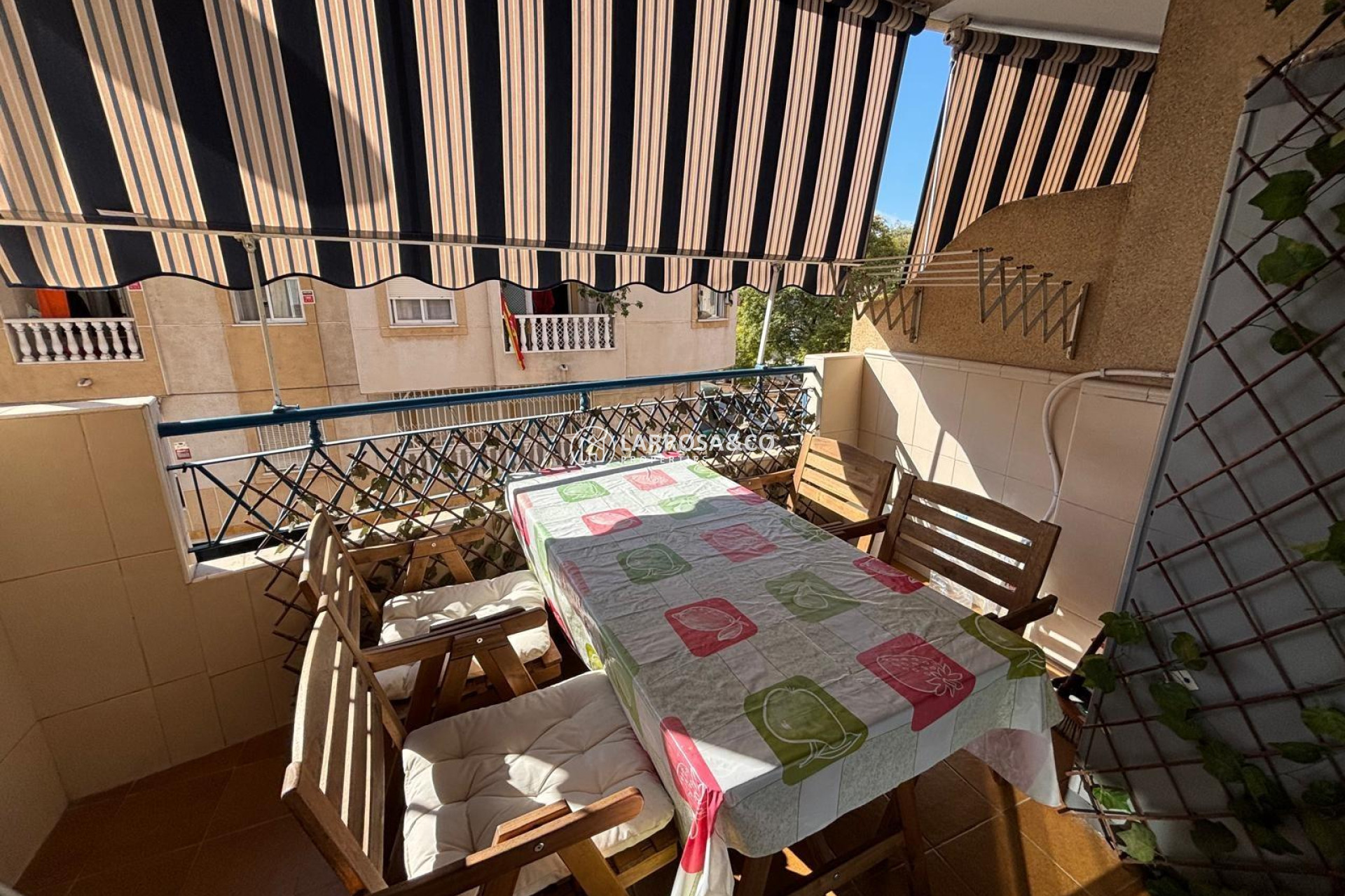 Resale - Apartment - Torrevieja - Los Locos Beach