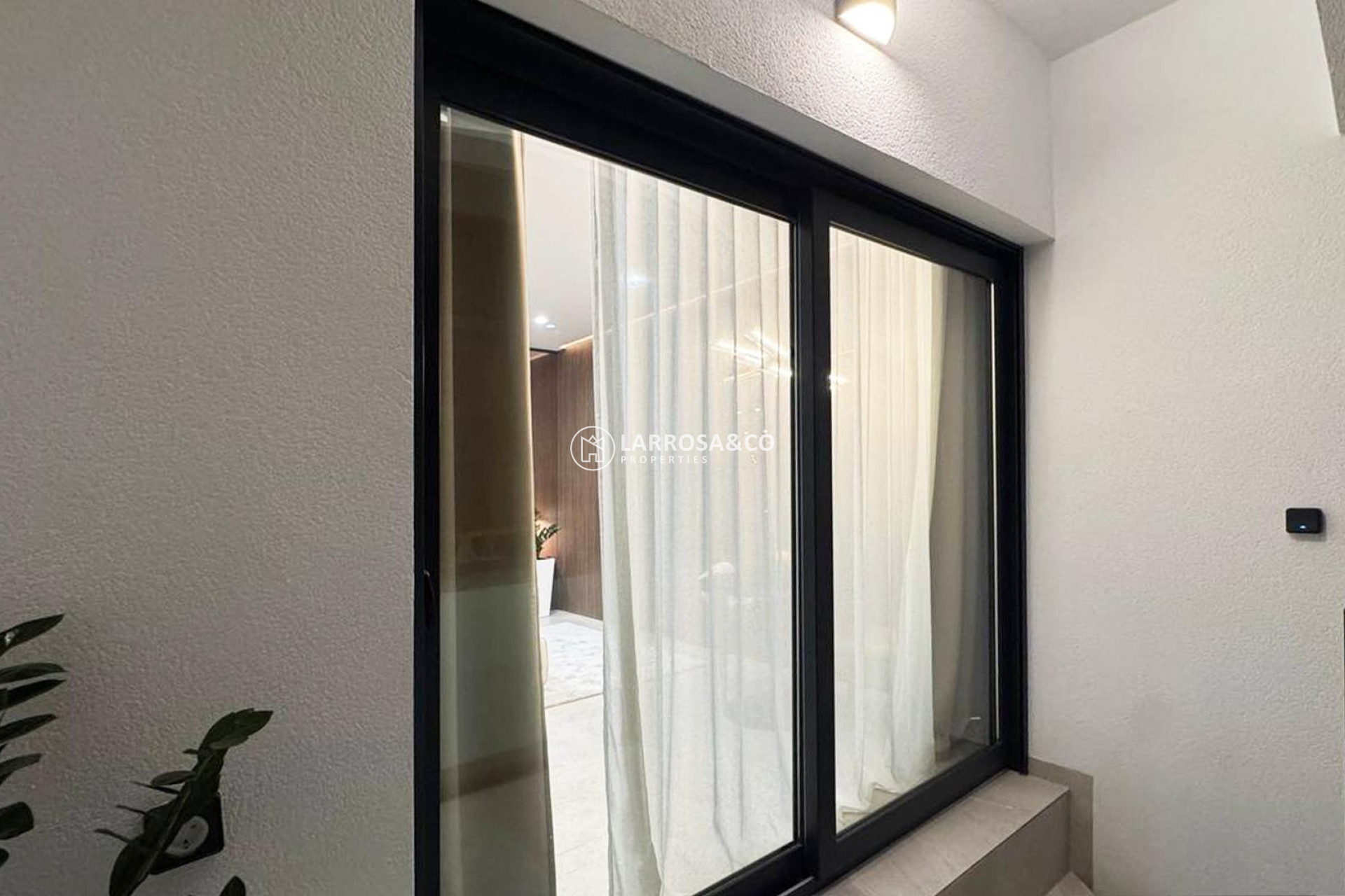 Resale - Apartment - Torrevieja - Los Locos Beach