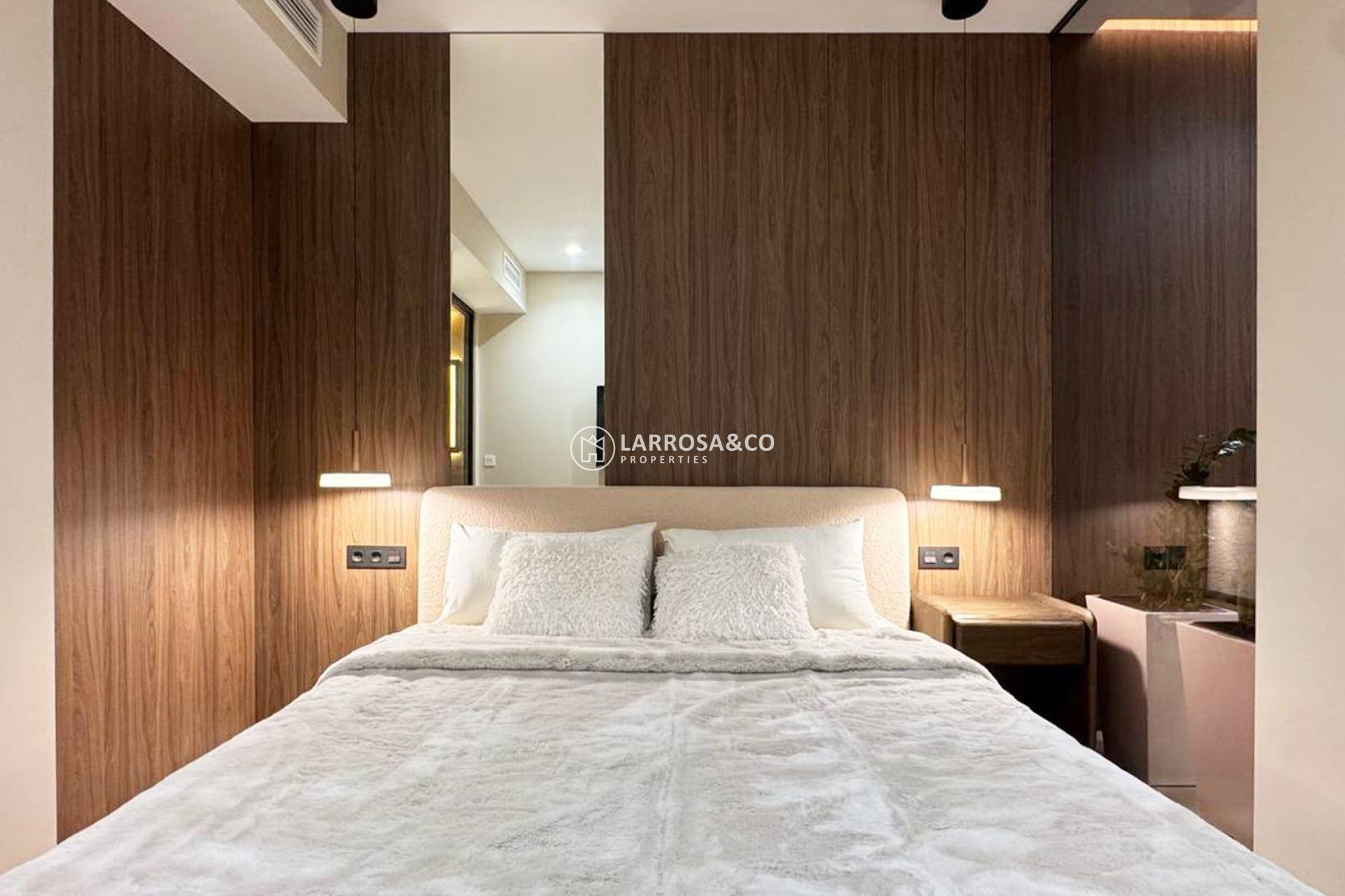 Resale - Apartment - Torrevieja - Los Locos Beach