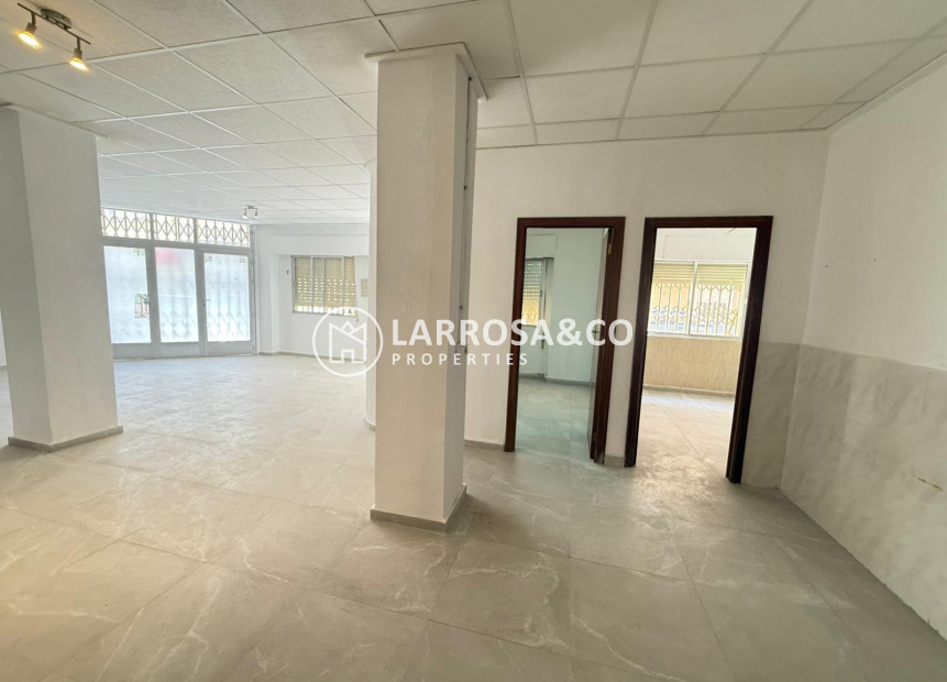 Resale - Apartment - Torrevieja - Los Locos Beach