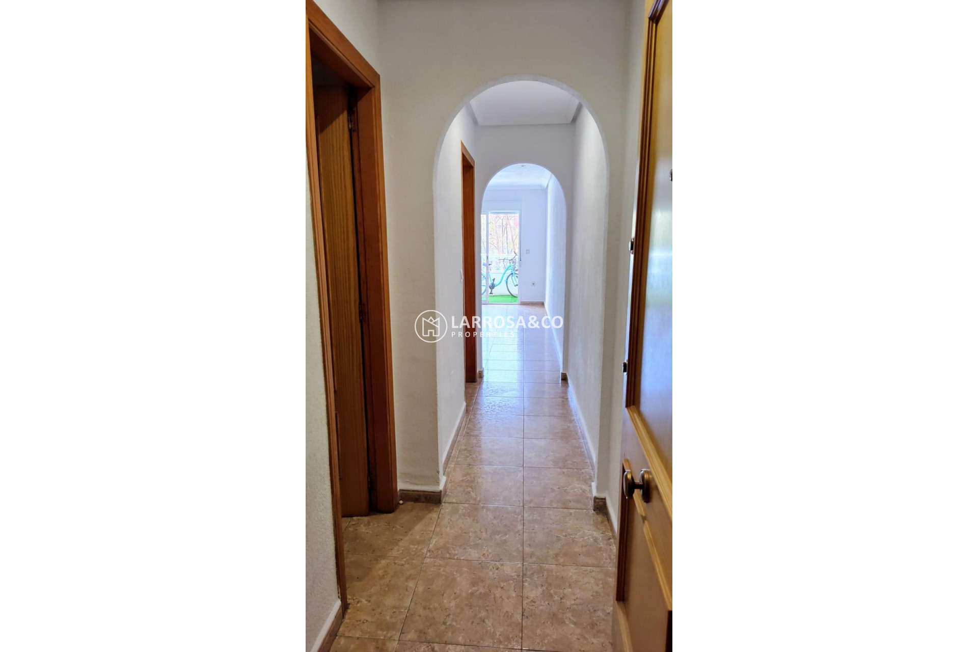 Resale - Apartment - Torrevieja - Los Locos Beach