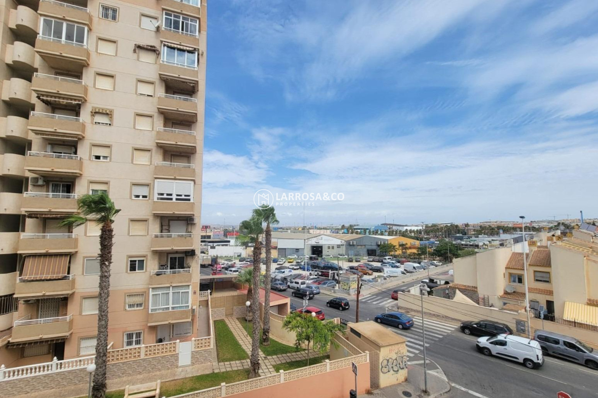 Resale - Apartment - Torrevieja - Nueva Torrevieja