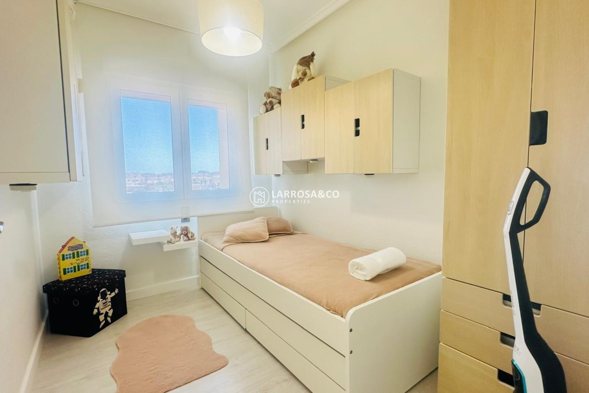 Resale - Apartment - Torrevieja - Nueva Torrevieja