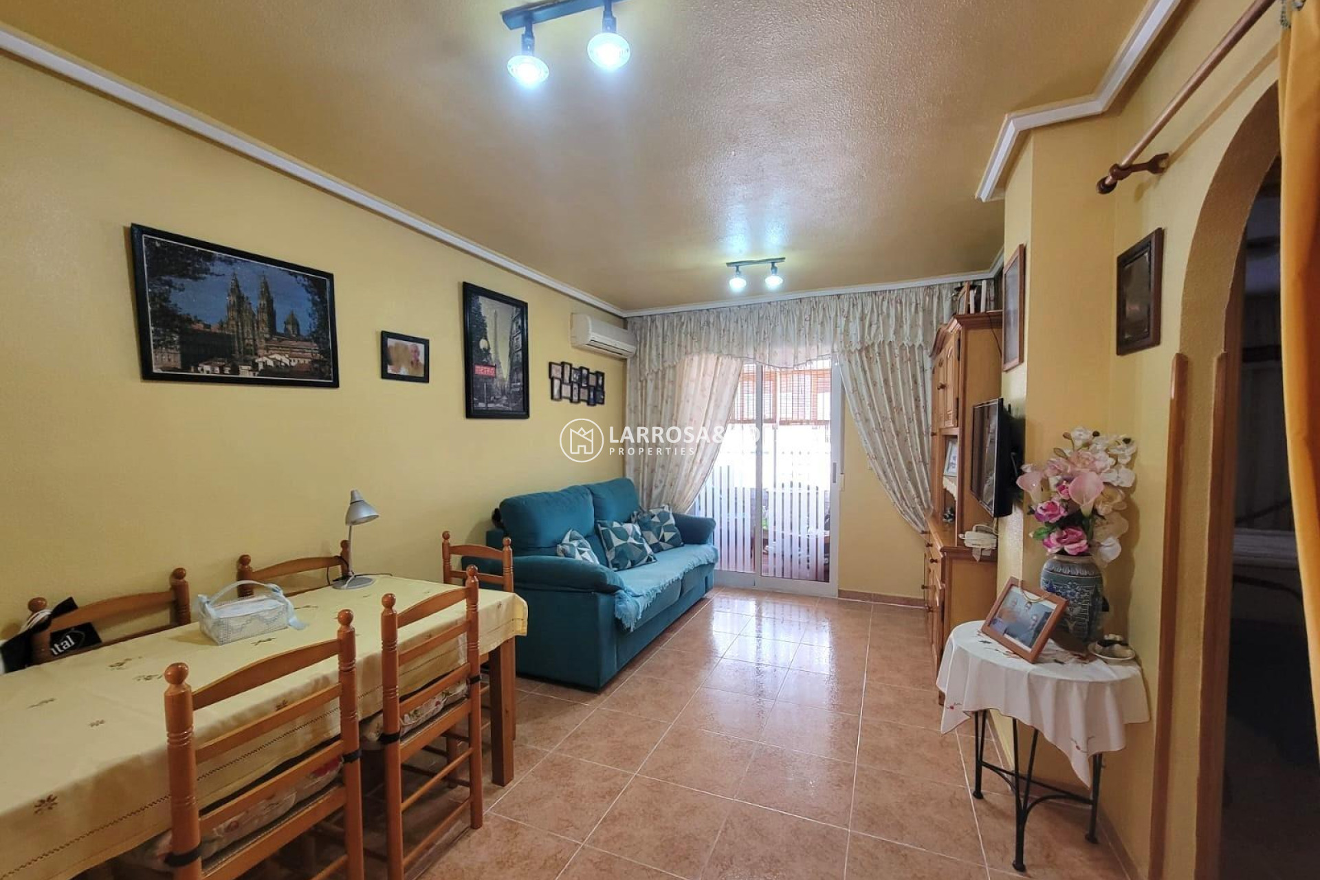 Resale - Apartment - Torrevieja - Nueva Torrevieja