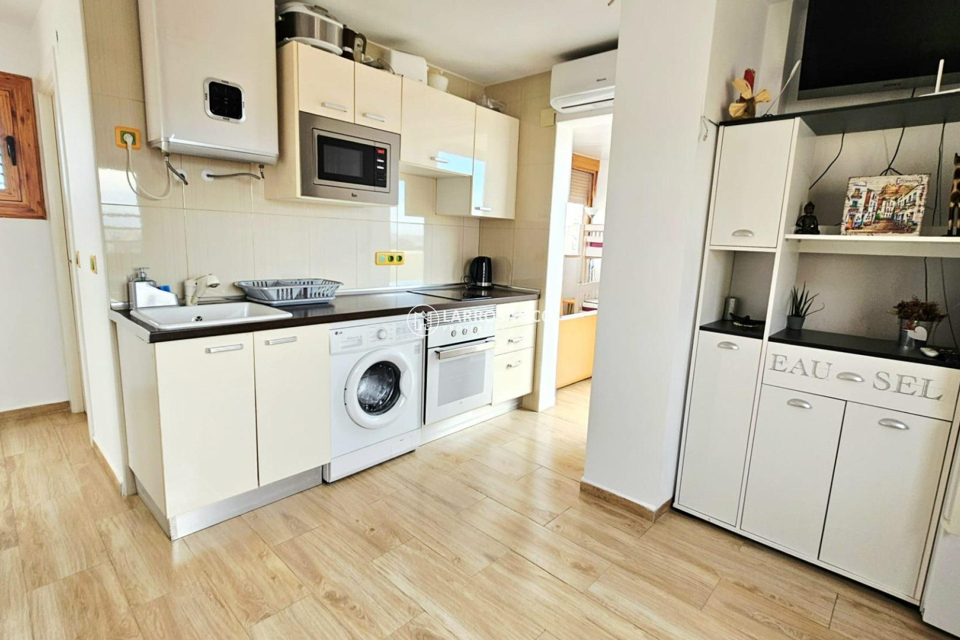 Resale - Apartment - Torrevieja - Nueva Torrevieja