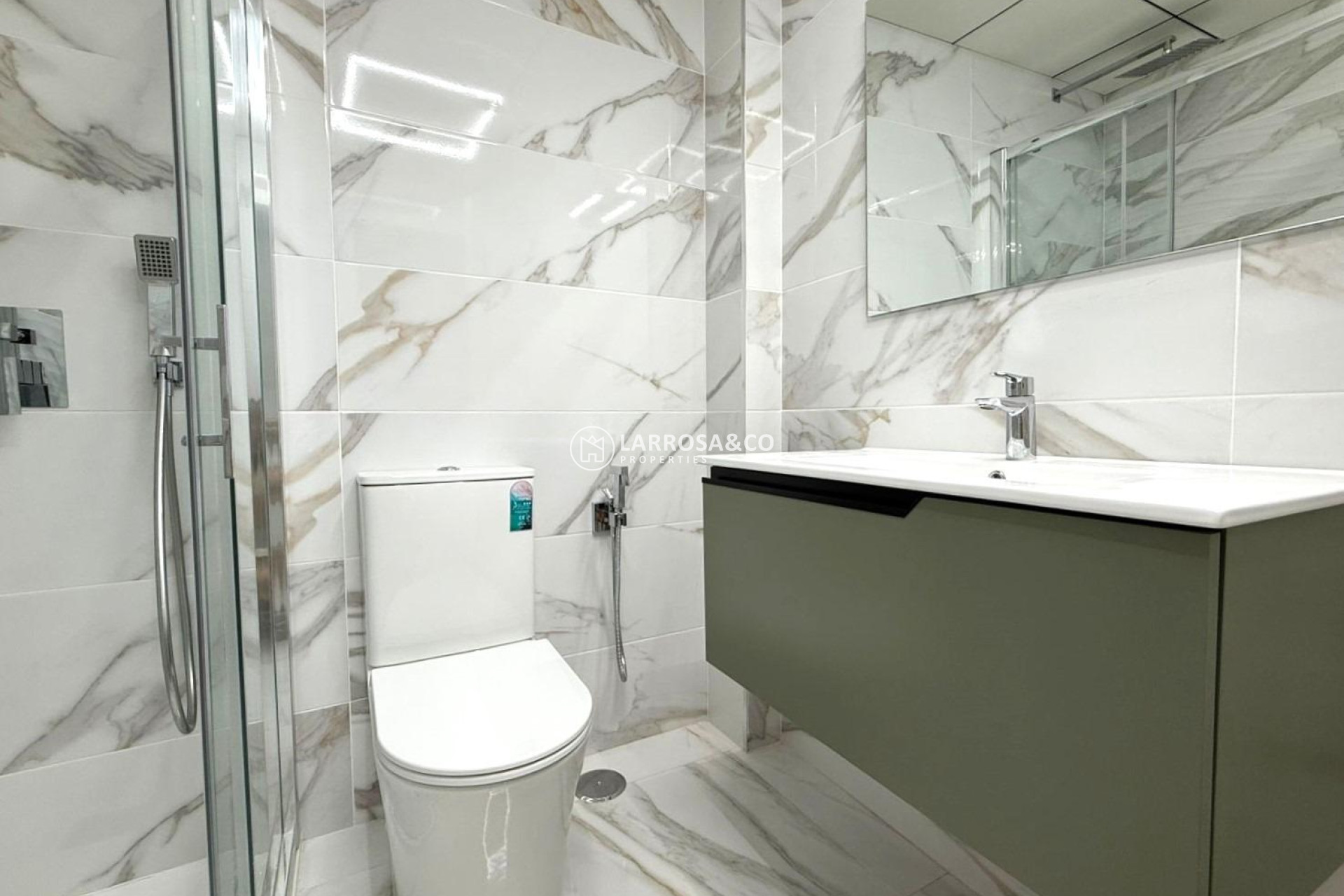 Resale - Apartment - Torrevieja - Parque de las Naciones