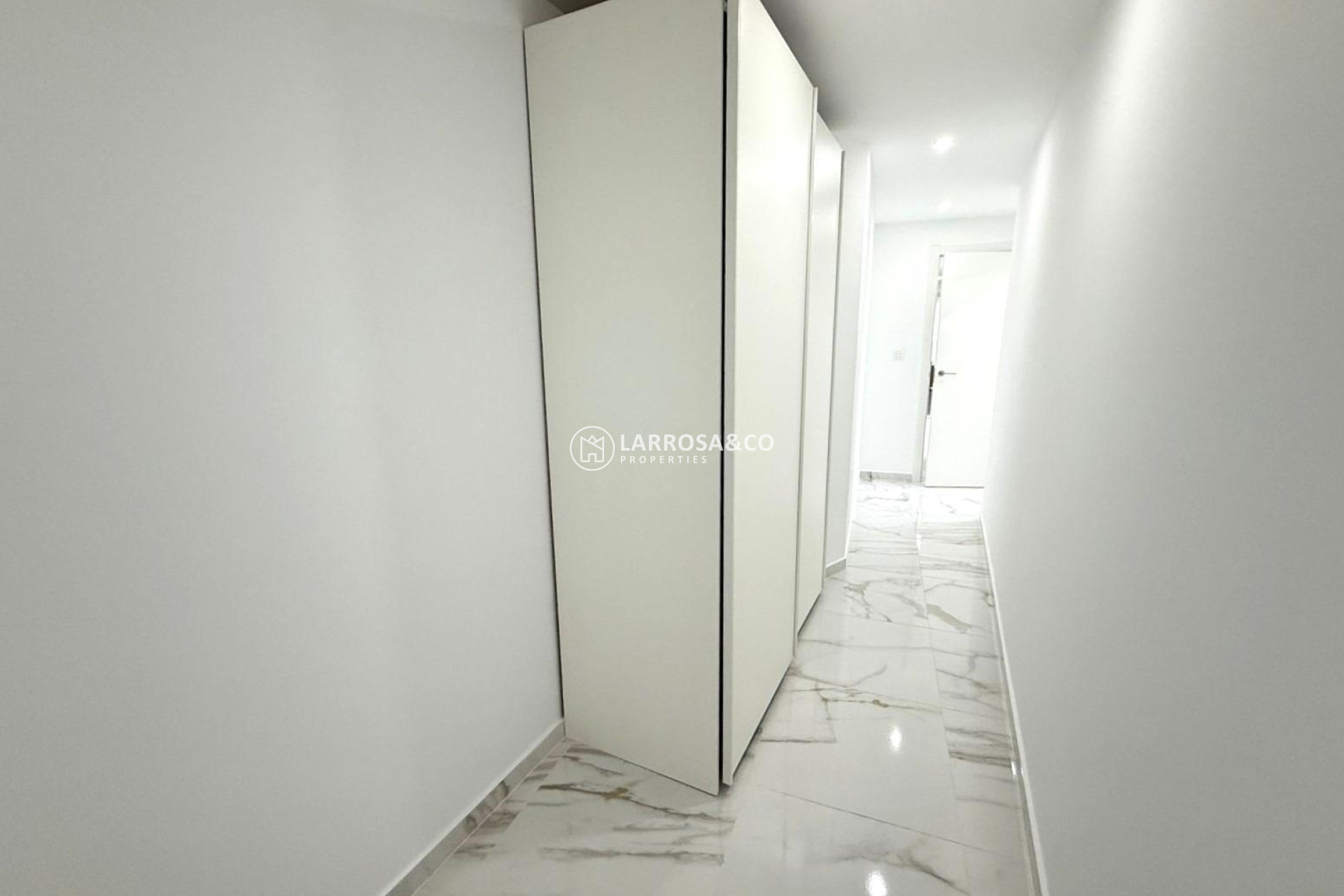 Resale - Apartment - Torrevieja - Parque de las Naciones