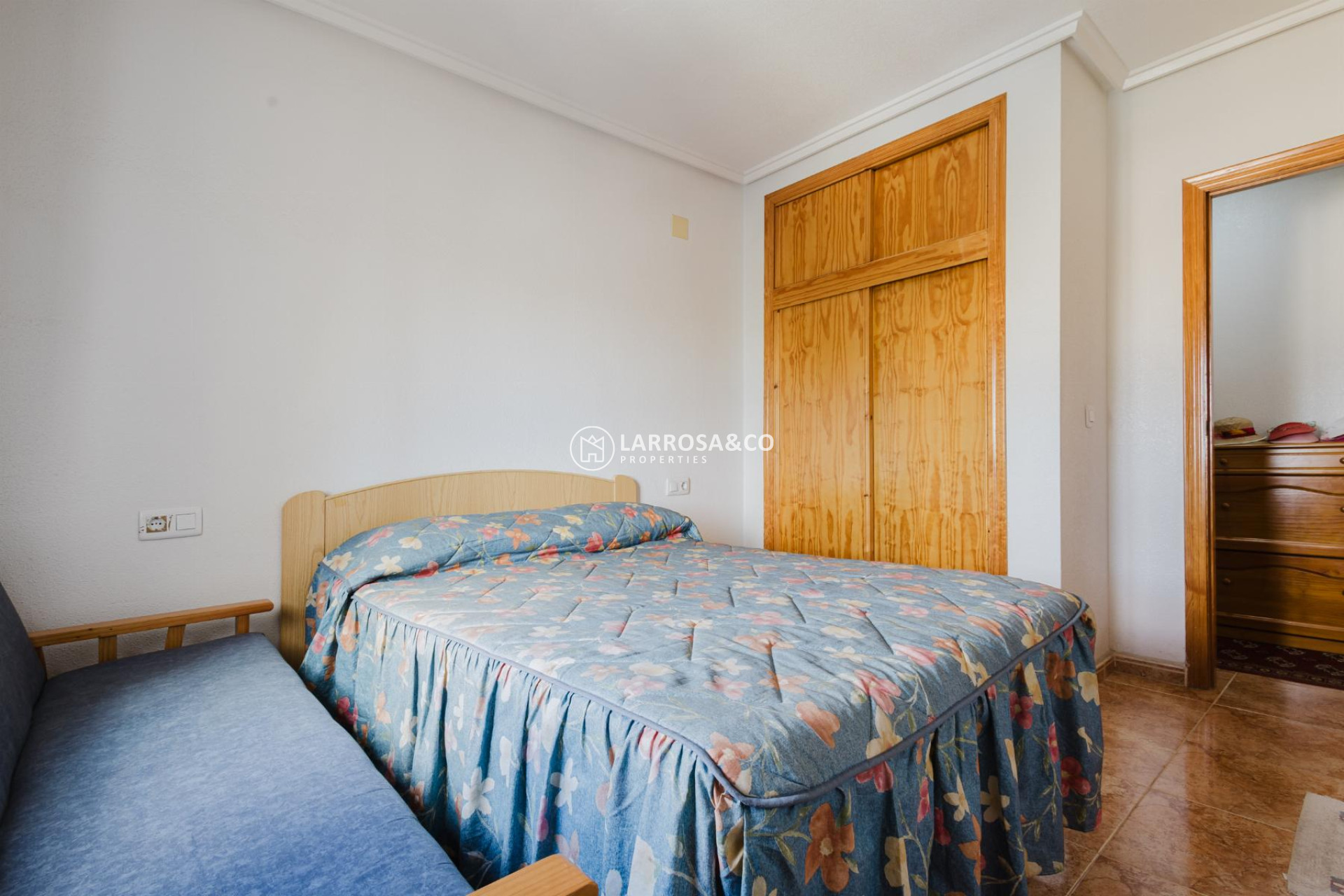 Resale - Apartment - Torrevieja - Parque de las Naciones