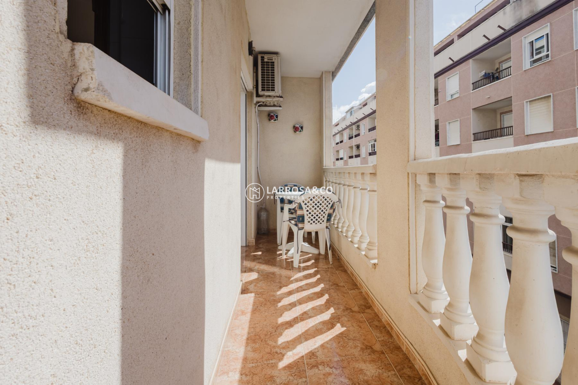Resale - Apartment - Torrevieja - Parque de las Naciones
