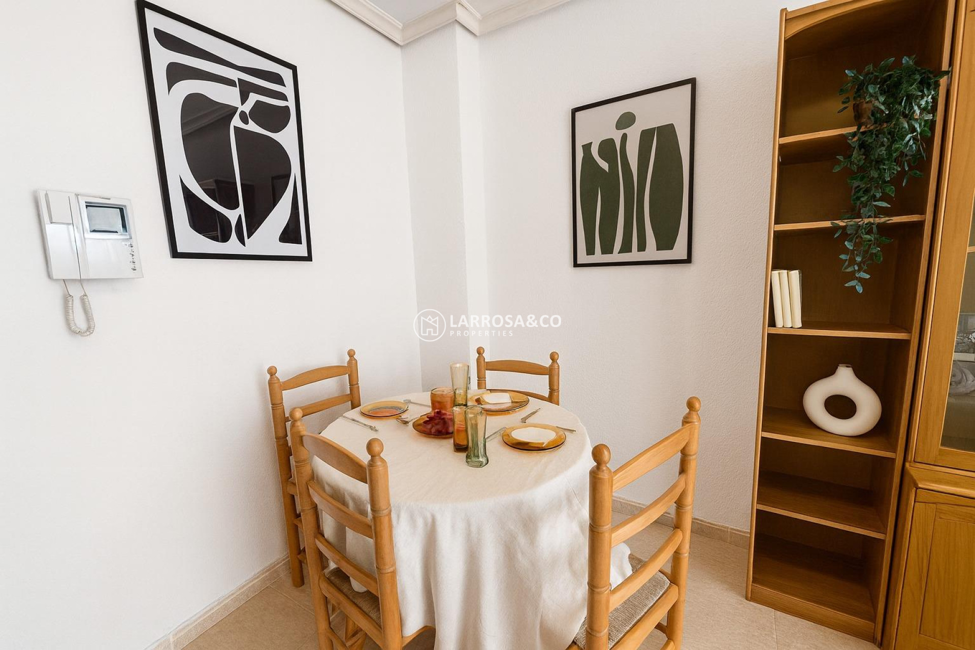 Resale - Apartment - Torrevieja - Parque las naciones