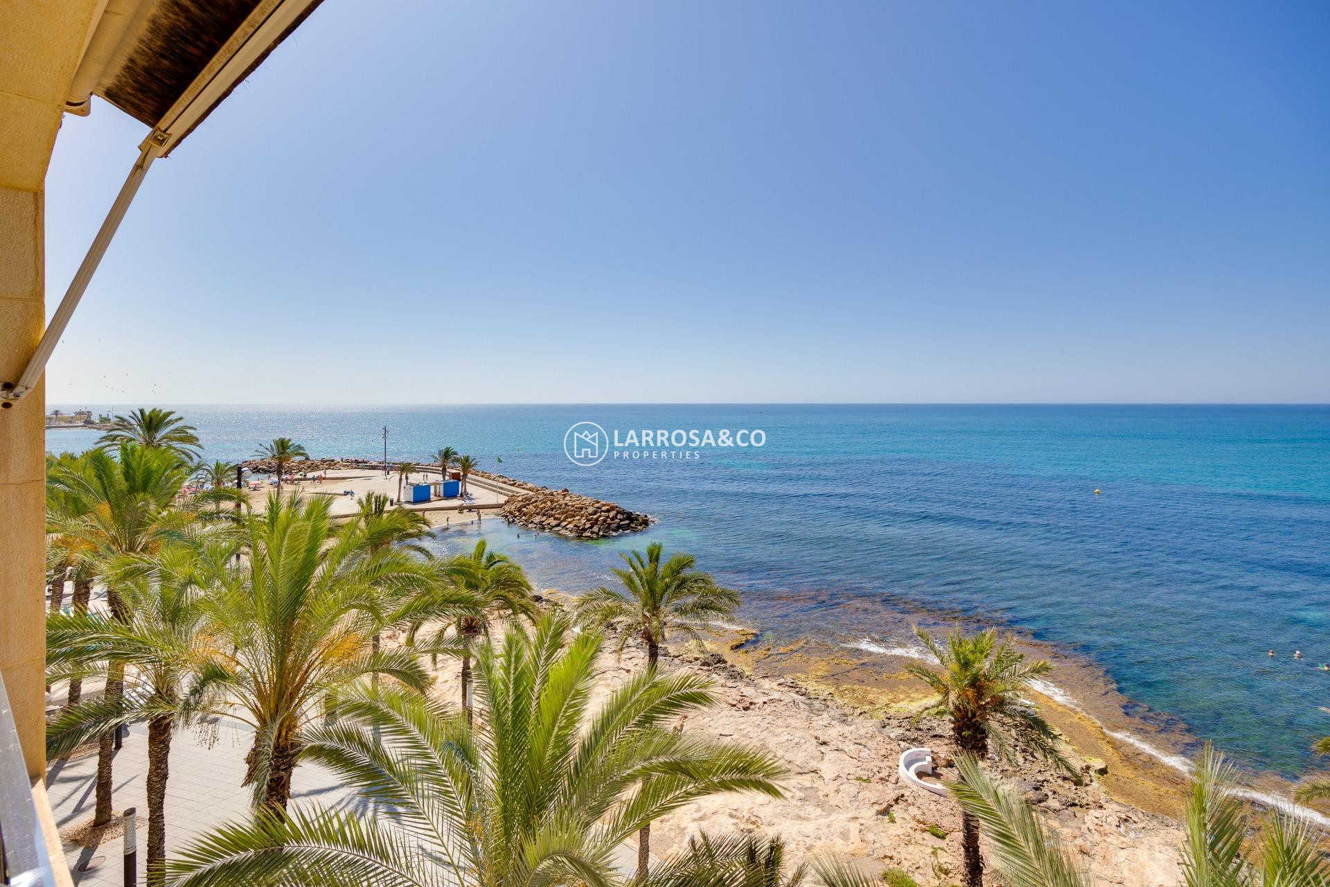 Resale - Apartment - Torrevieja - Paseo maritimo