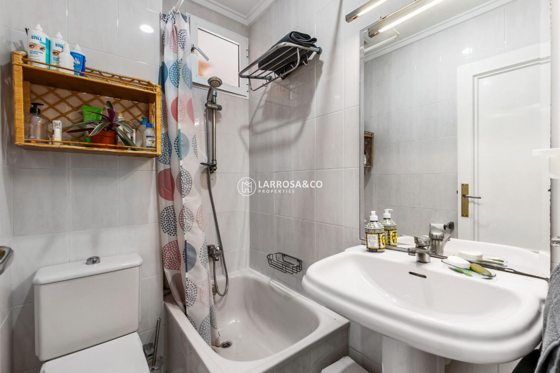 Resale - Apartment - Torrevieja - Piscinas naturales