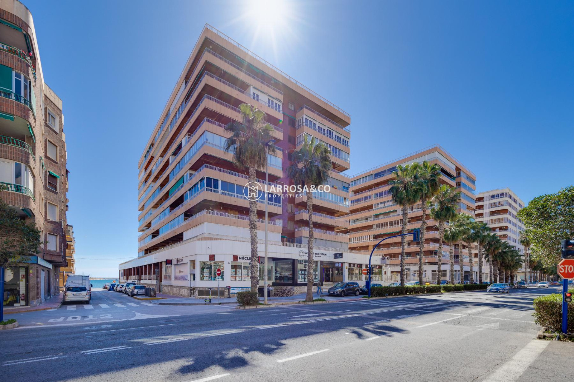 Resale - Apartment - Torrevieja - Playa Acequion