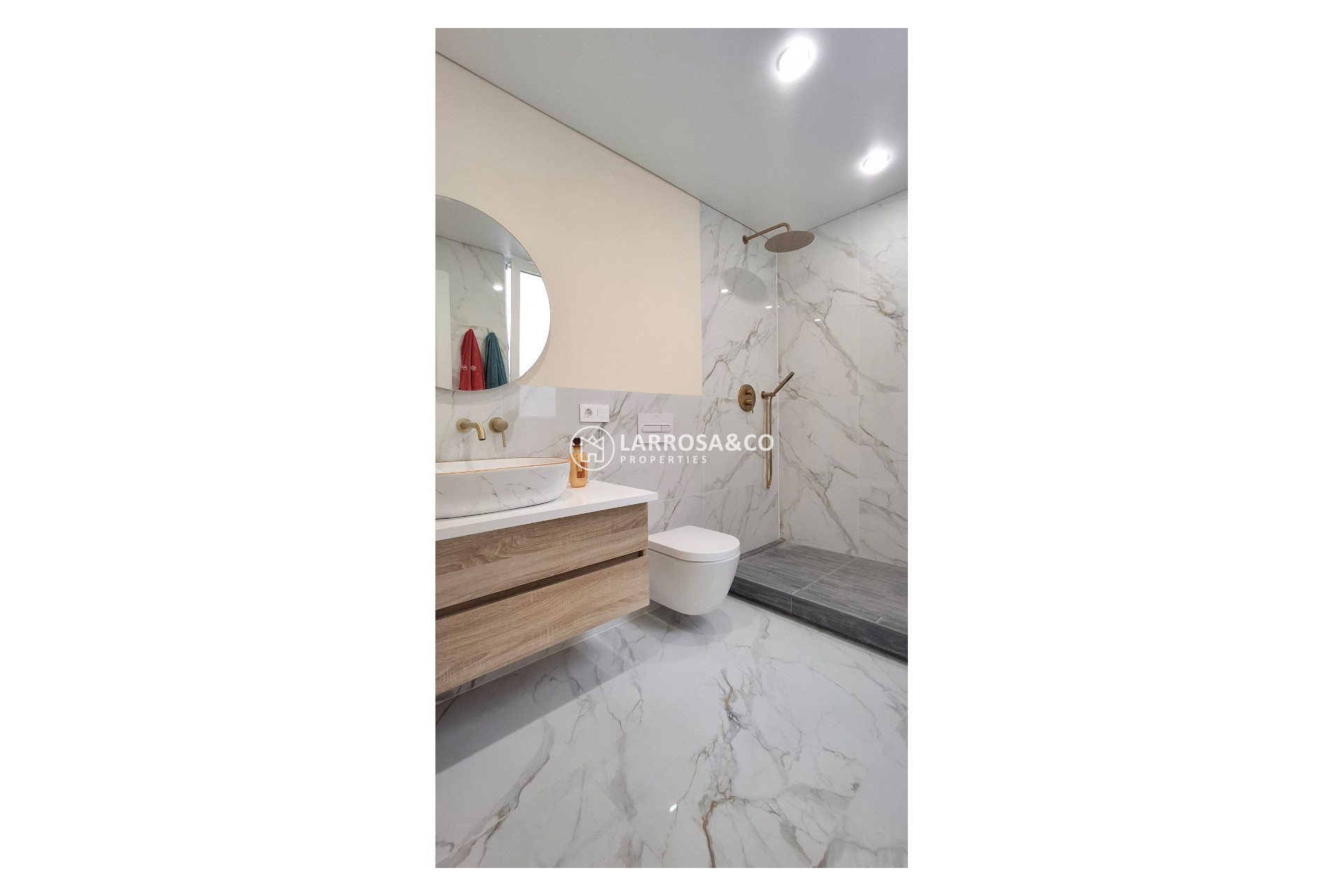 Resale - Apartment - Torrevieja - Playa Acequion