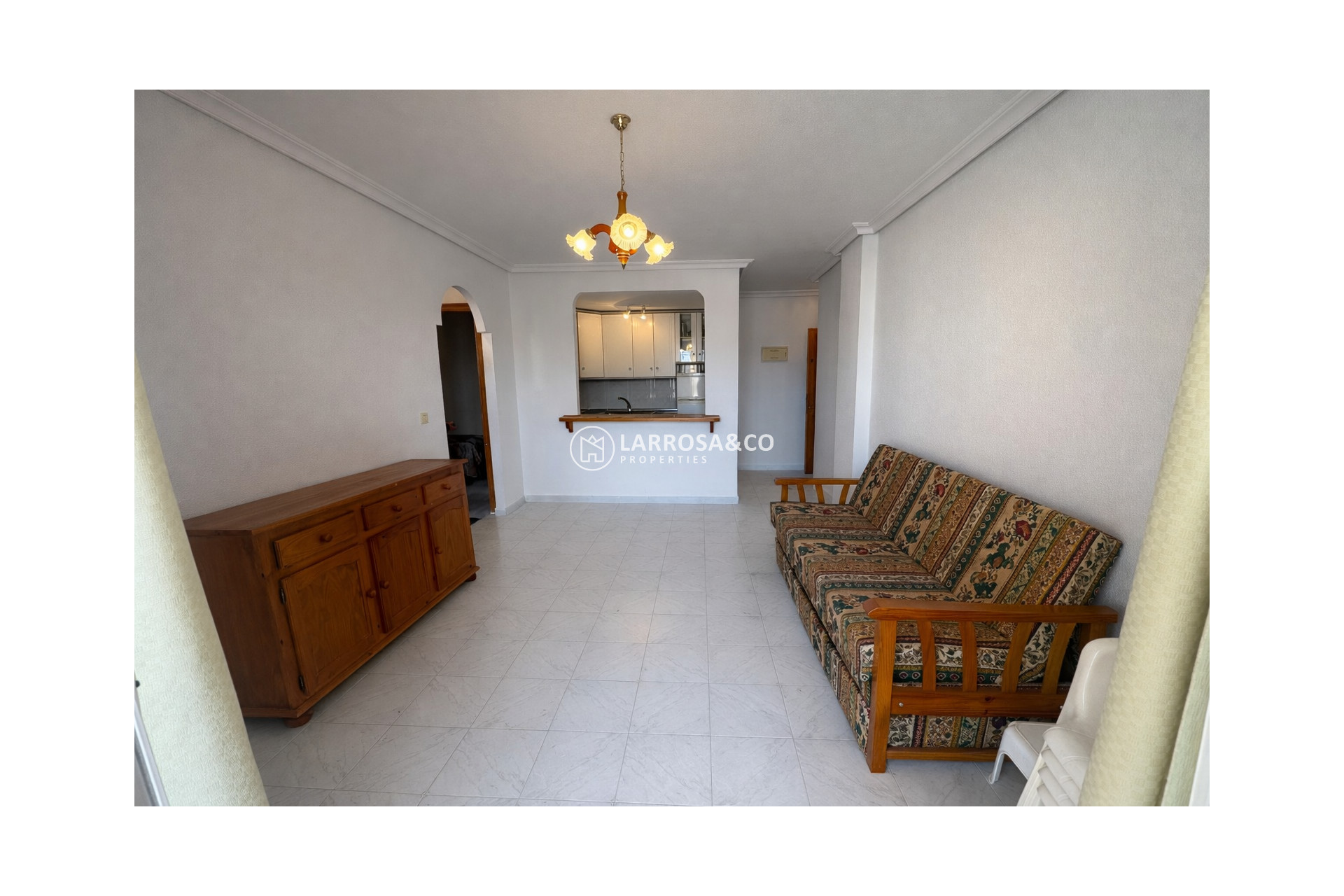 Resale - Apartment - Torrevieja - PLAYA DE LA MATA