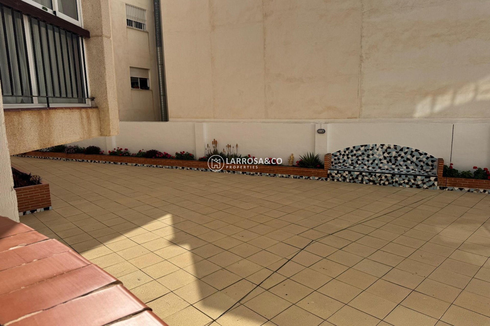 Resale - Apartment - Torrevieja - Playa de Los Locos-Curva del Palangre