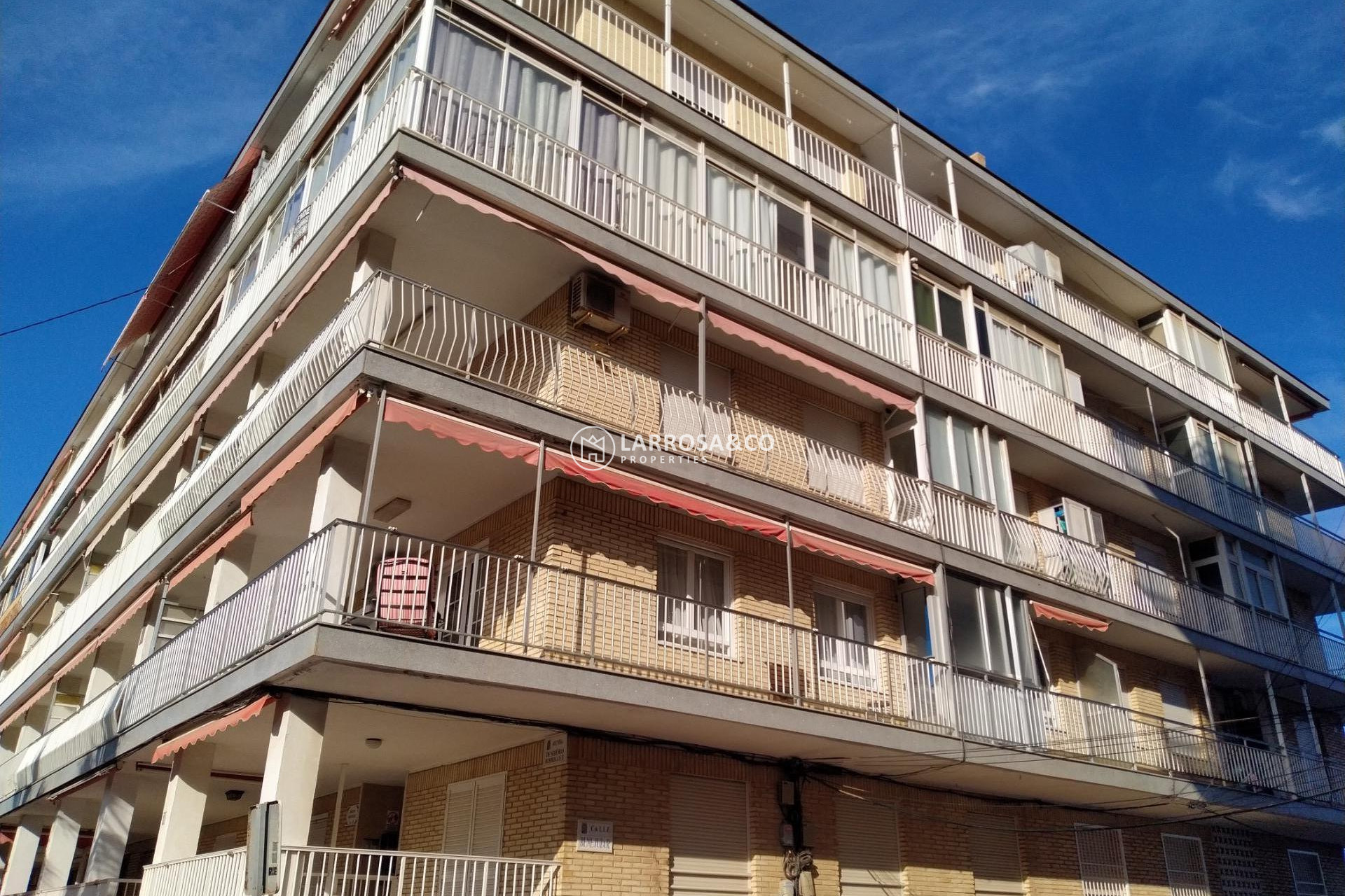 Resale - Apartment - Torrevieja - Playa de los Naufragos