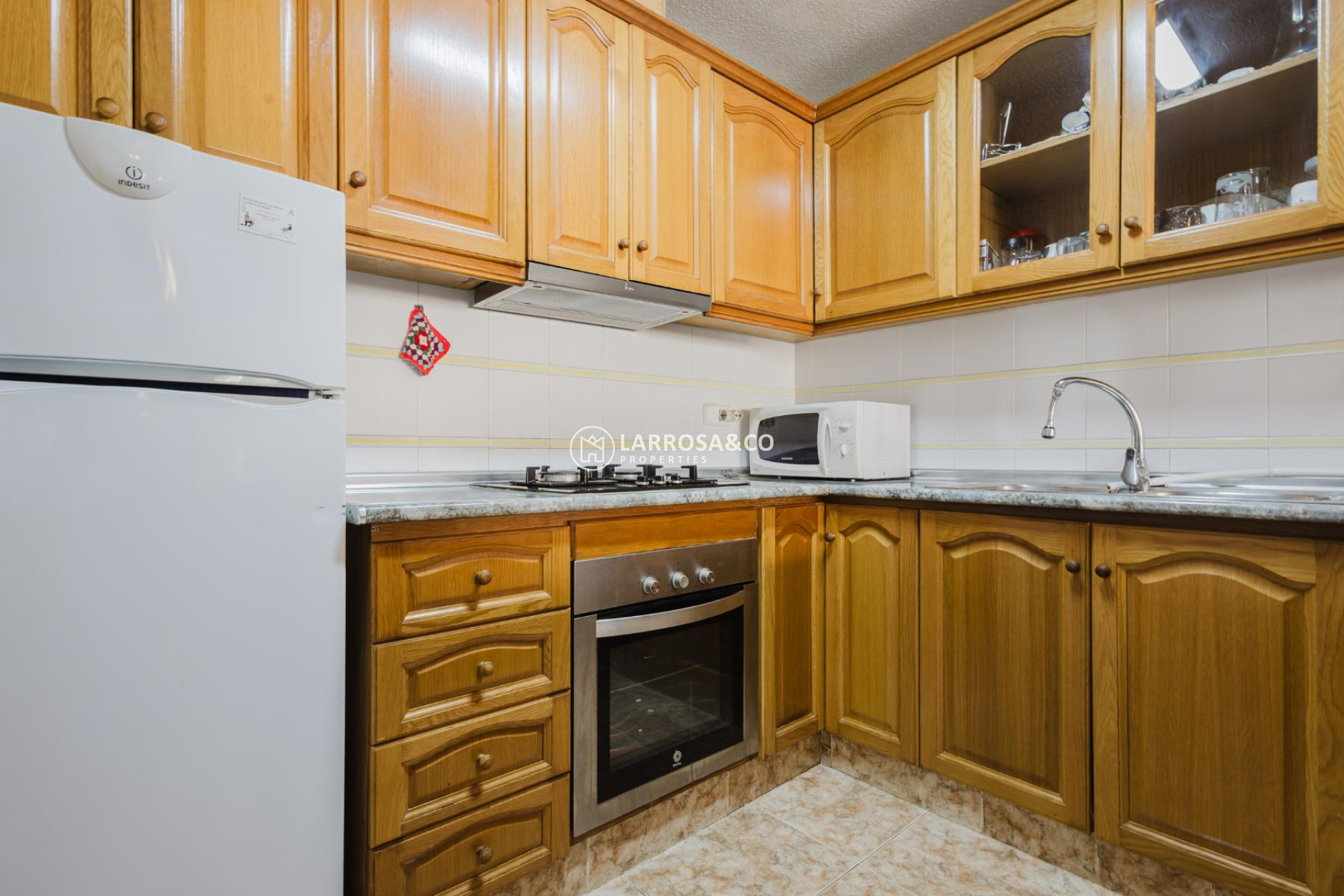Resale - Apartment - Torrevieja - Playa del Acequión