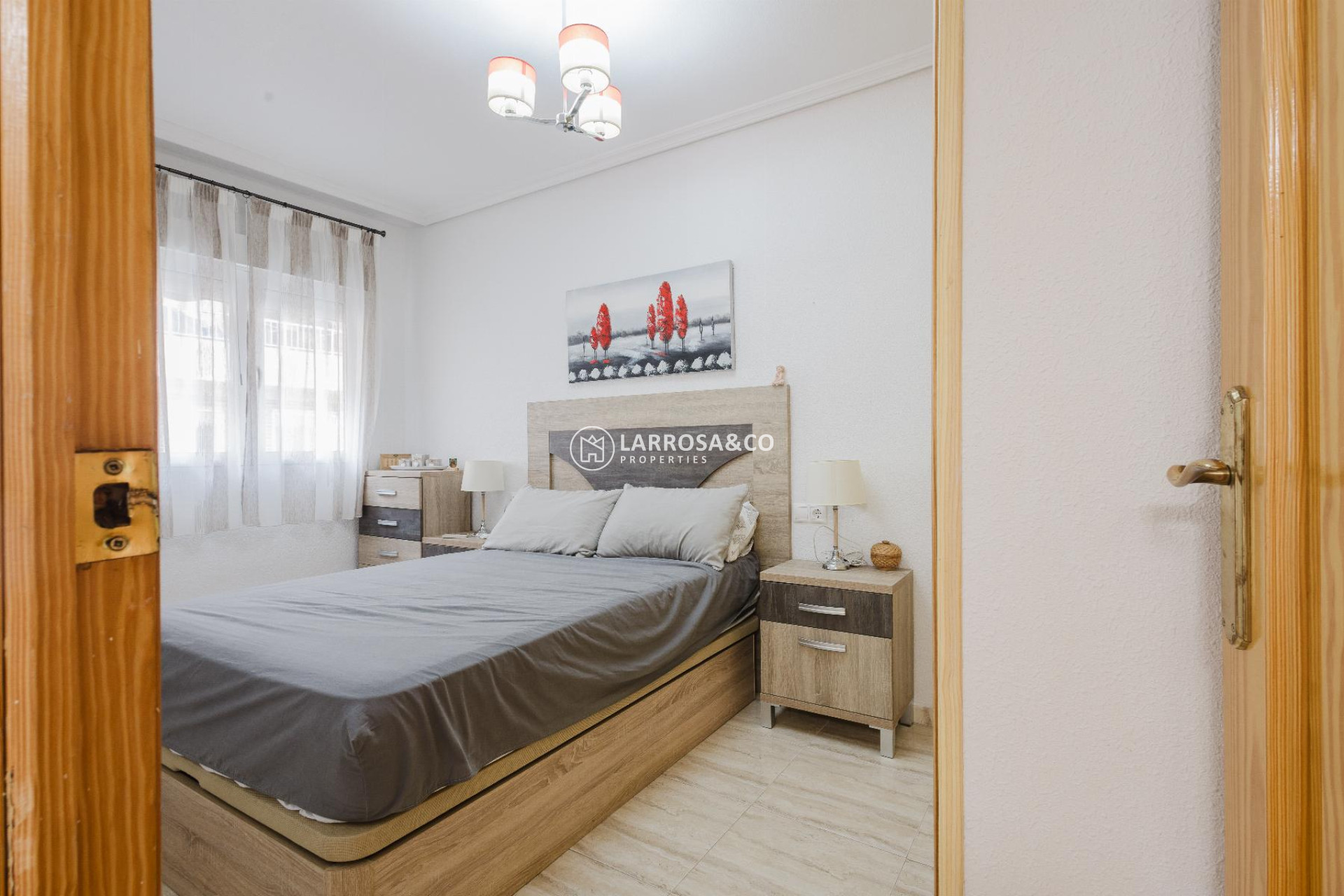 Resale - Apartment - Torrevieja - Playa del Acequión