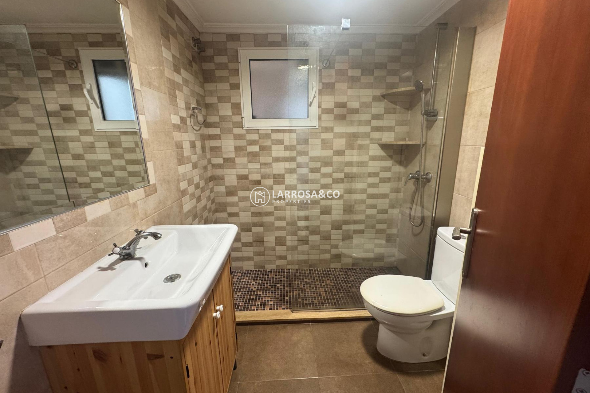 Resale - Apartment - Torrevieja - Playa del Acequión