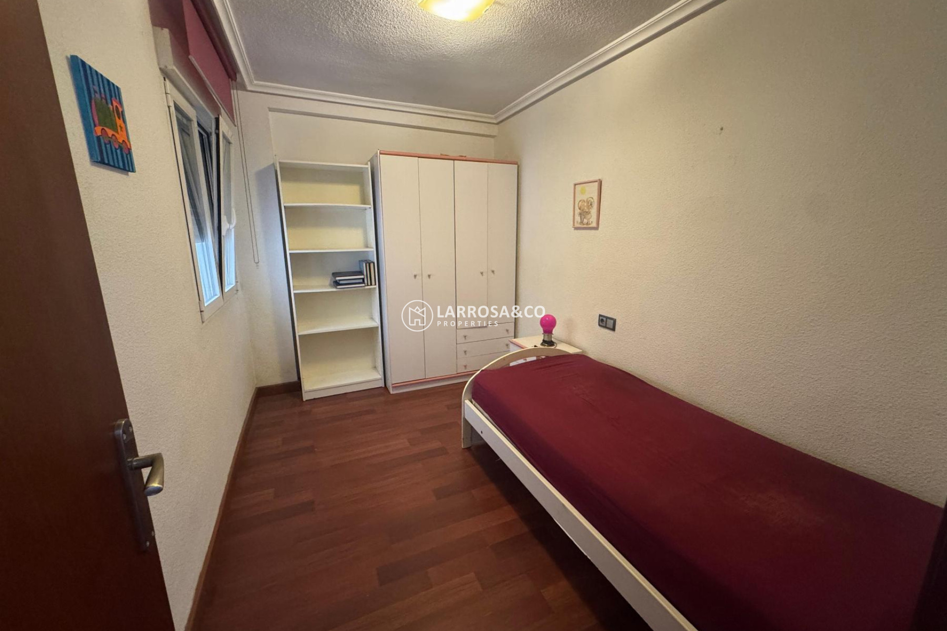 Resale - Apartment - Torrevieja - Playa del Acequión