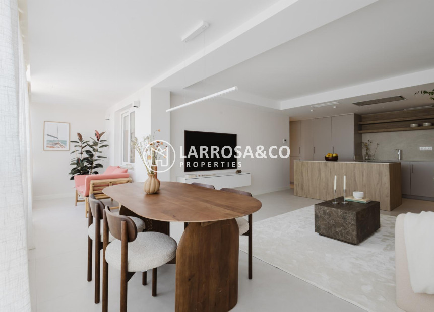 Resale - Apartment - Torrevieja - Playa del Acequión