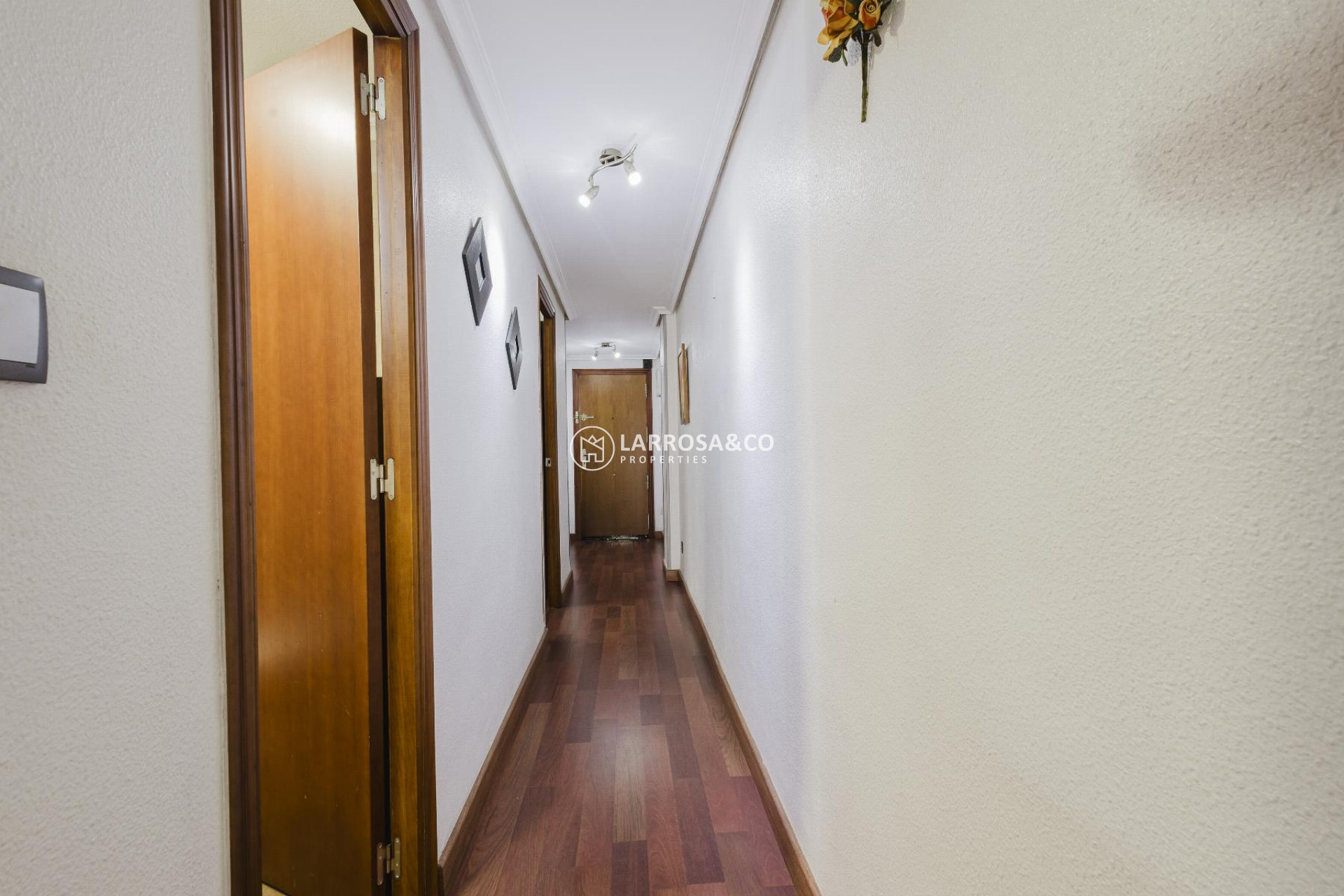 Resale - Apartment - Torrevieja - Playa del Acequión