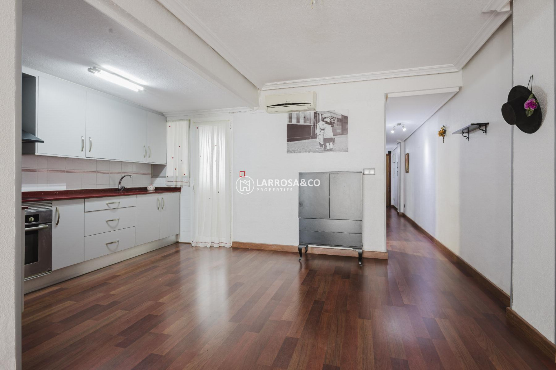 Resale - Apartment - Torrevieja - Playa del Acequión