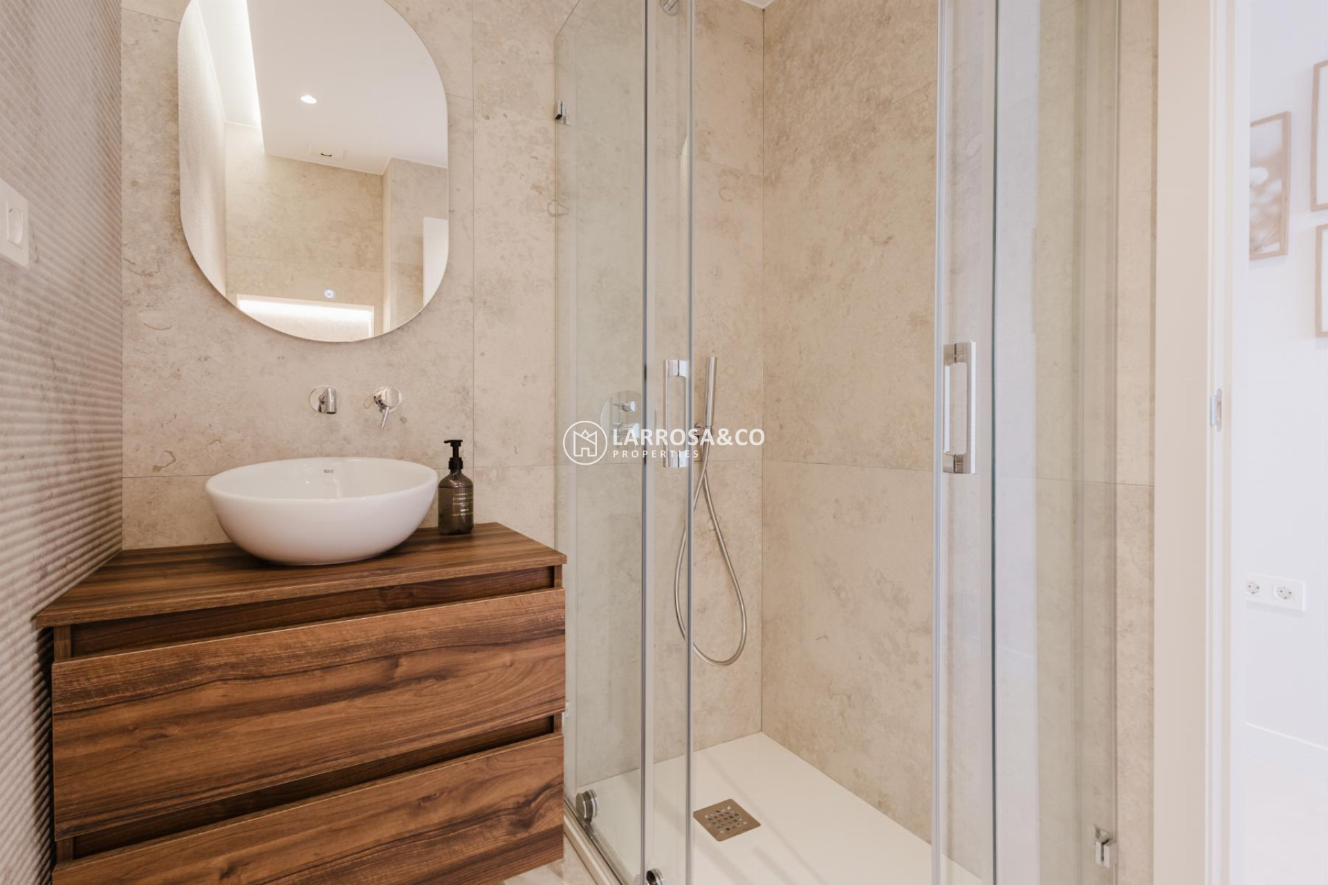 Resale - Apartment - Torrevieja - Playa del Acequión