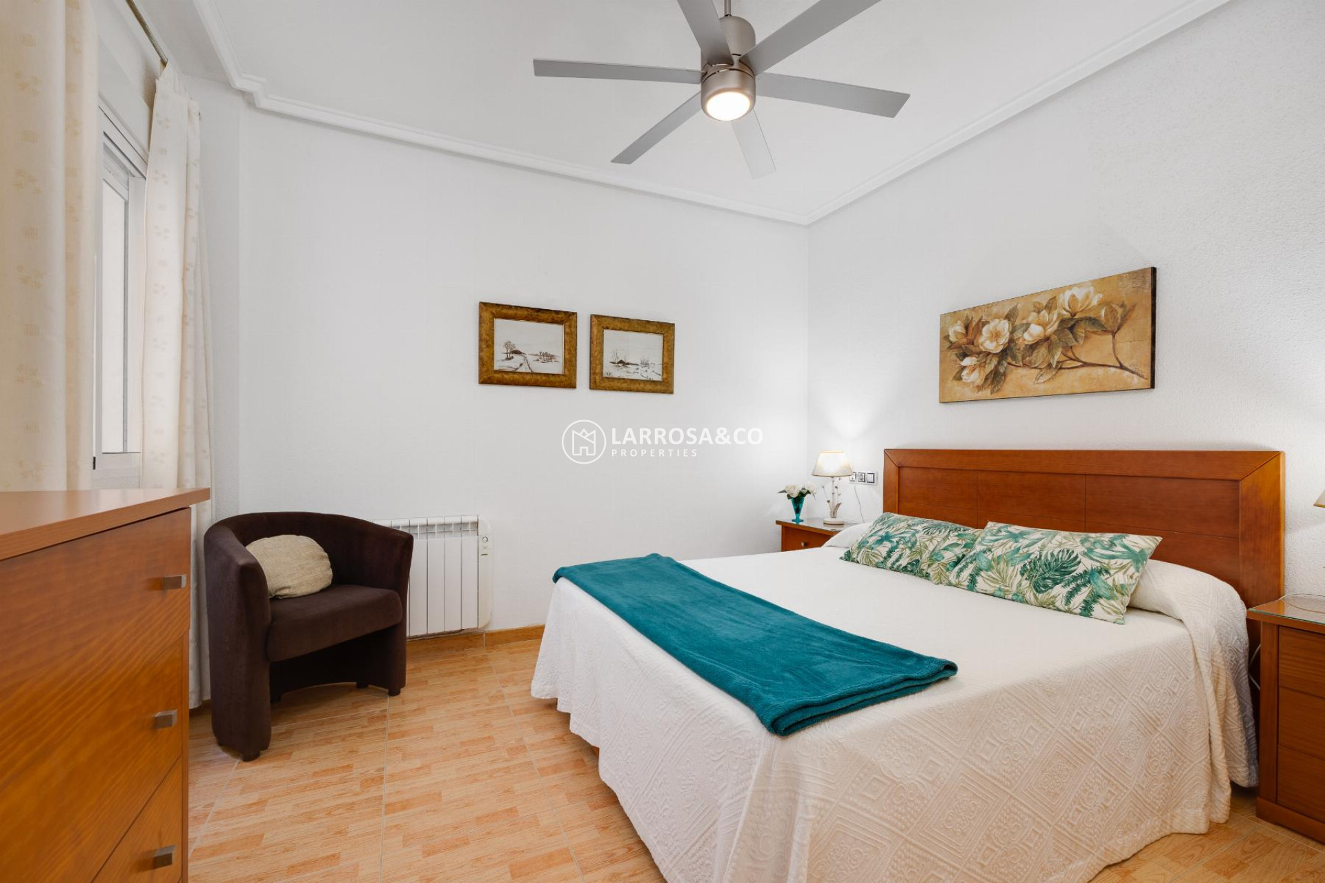 Resale - Apartment - Torrevieja - Playa del Acequión