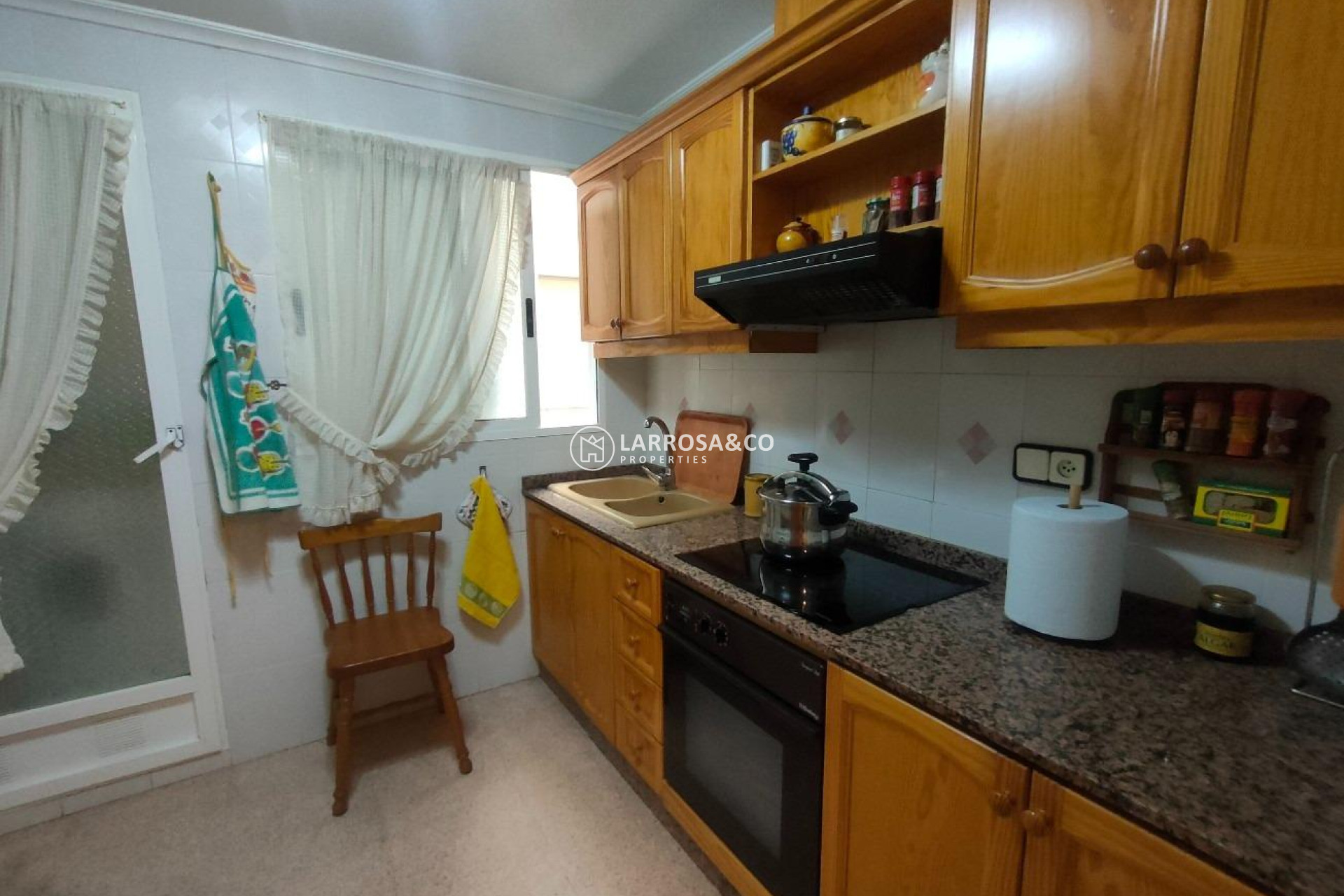 Resale - Apartment - Torrevieja - Playa del cura