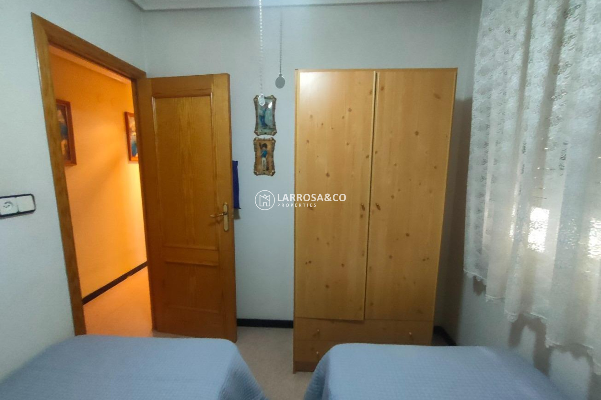 Resale - Apartment - Torrevieja - Playa del cura