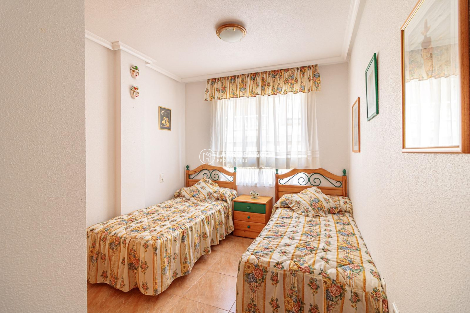 Resale - Apartment - Torrevieja - Playa del cura