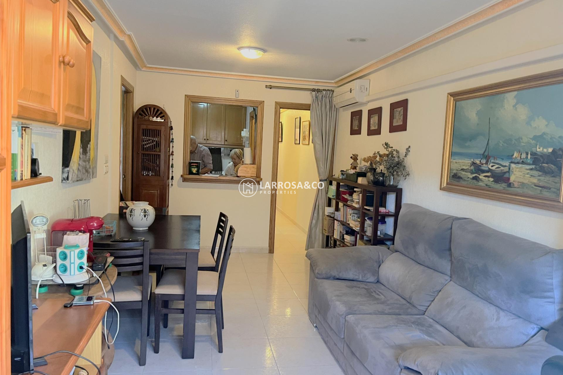 Resale - Apartment - Torrevieja - Playa del cura