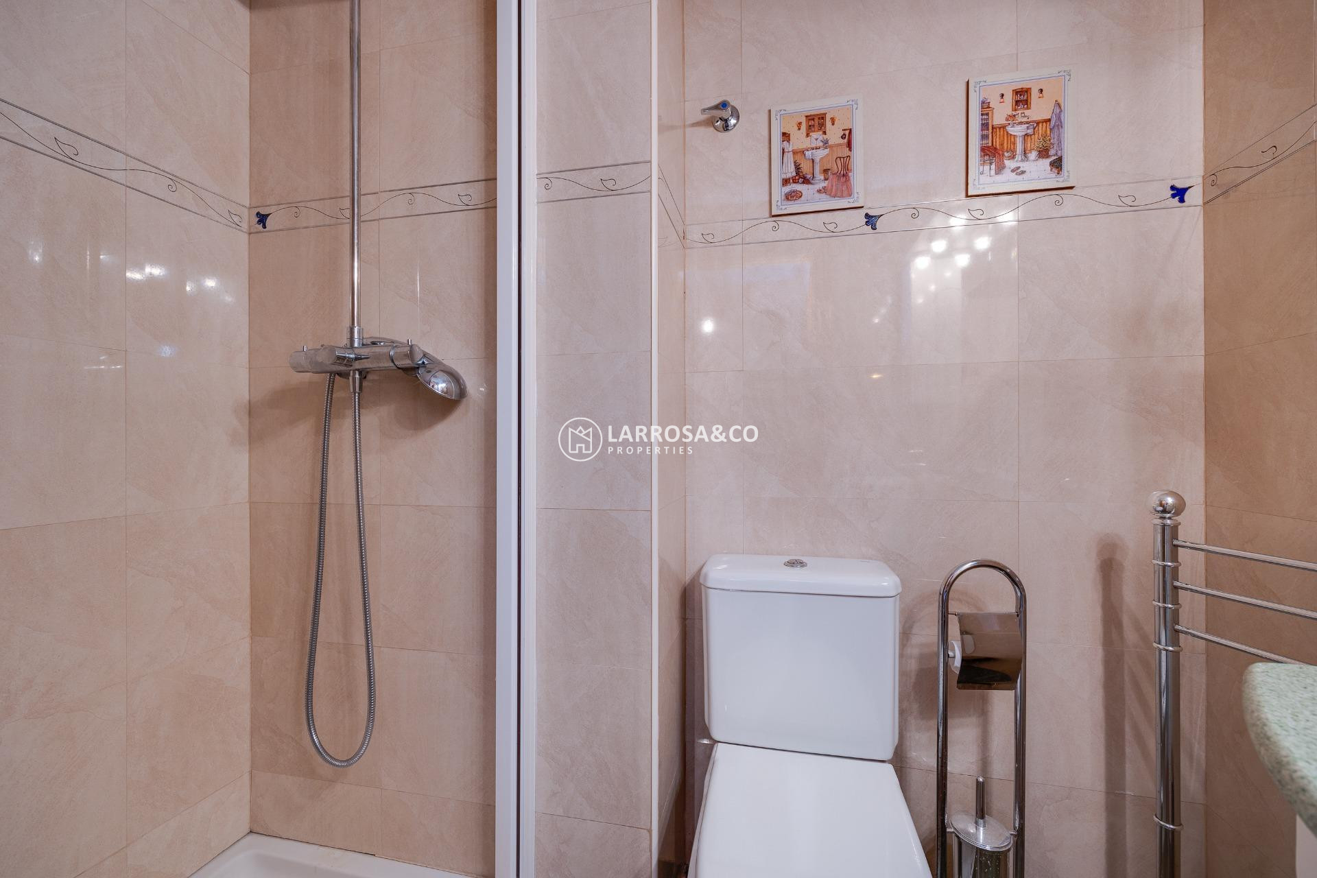 Resale - Apartment - Torrevieja - Playa del cura