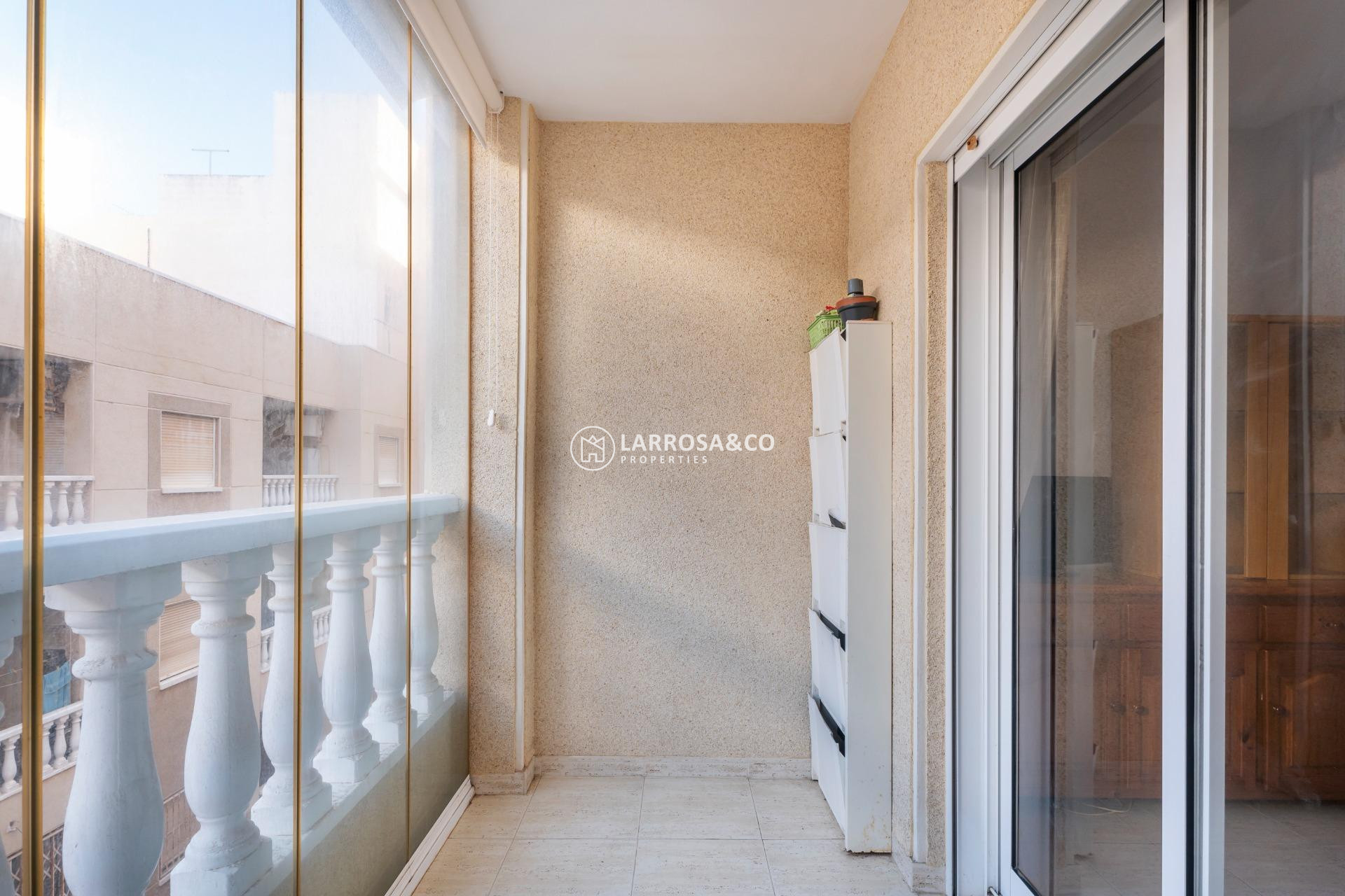 Resale - Apartment - Torrevieja - Playa del cura