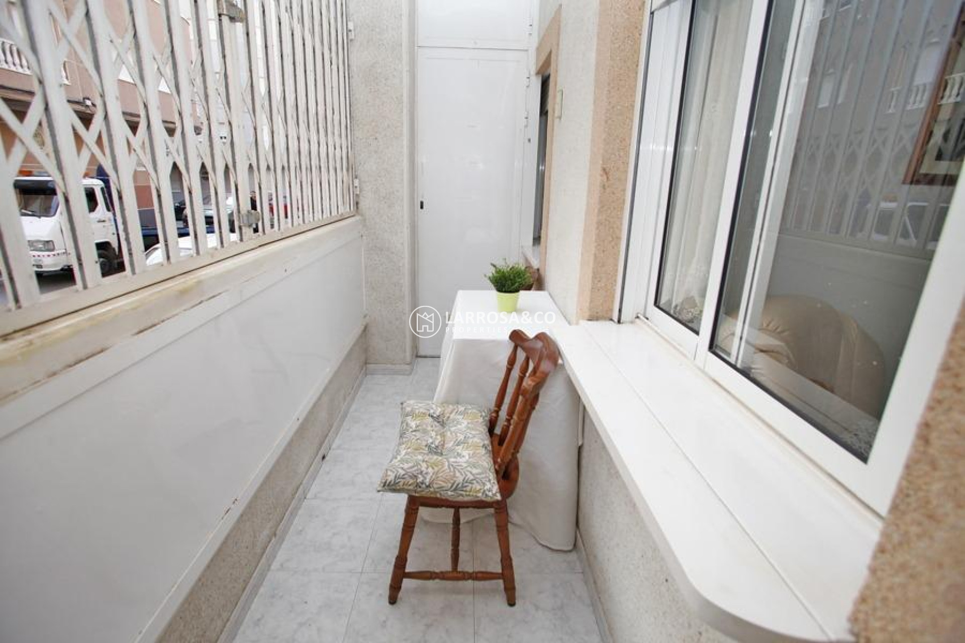 Resale - Apartment - Torrevieja - Playa del cura