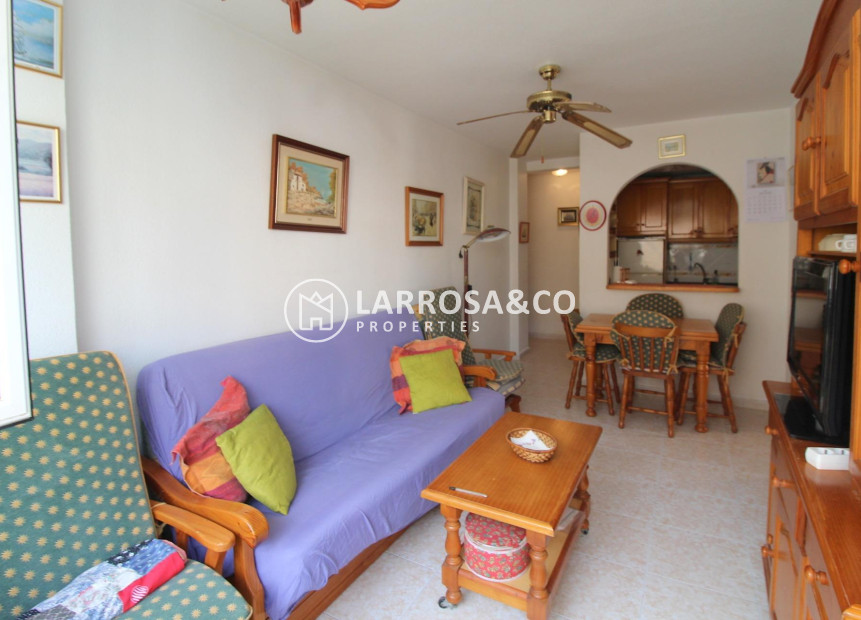 Resale - Apartment - Torrevieja - Playa del cura