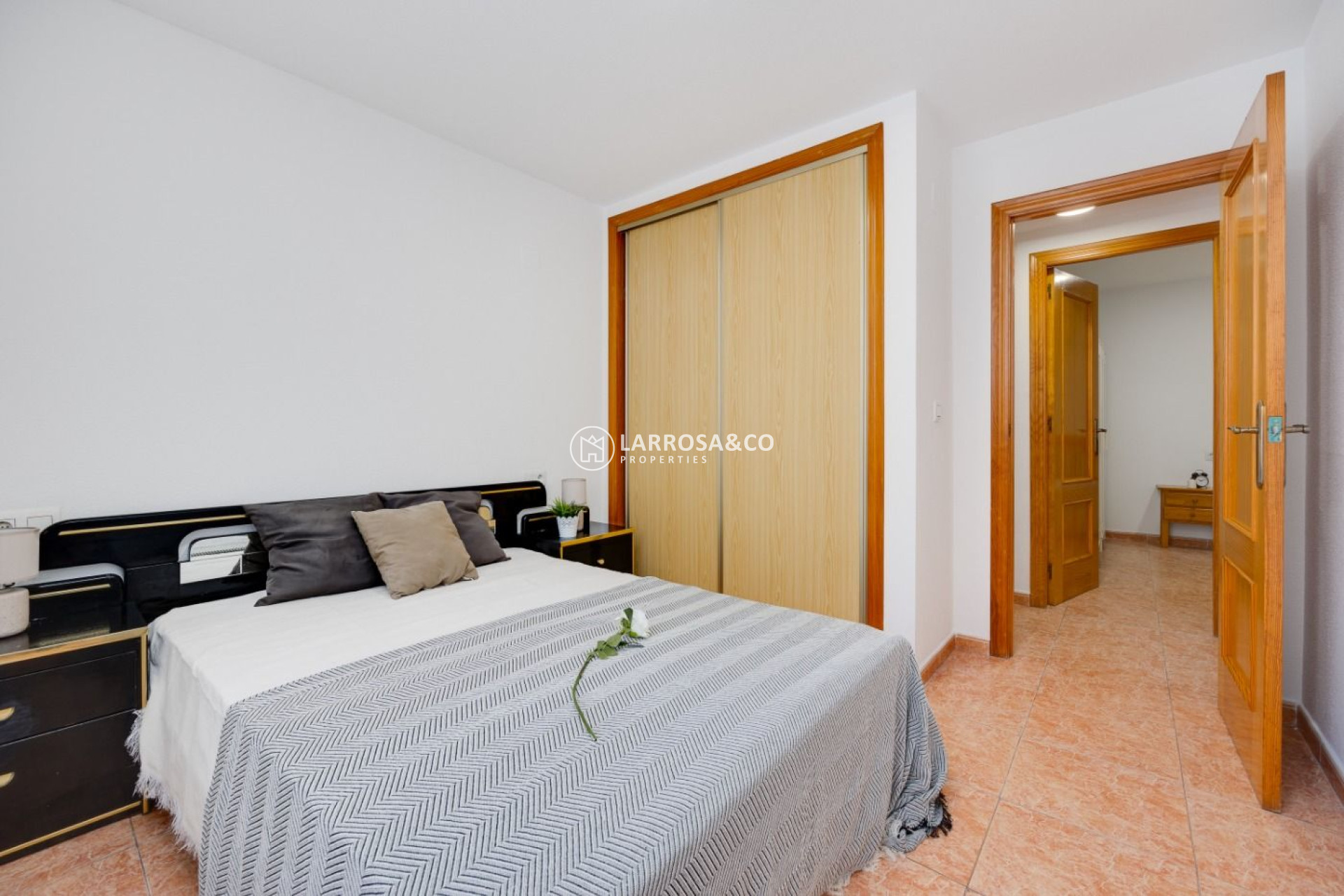Resale - Apartment - Torrevieja - Playa del cura