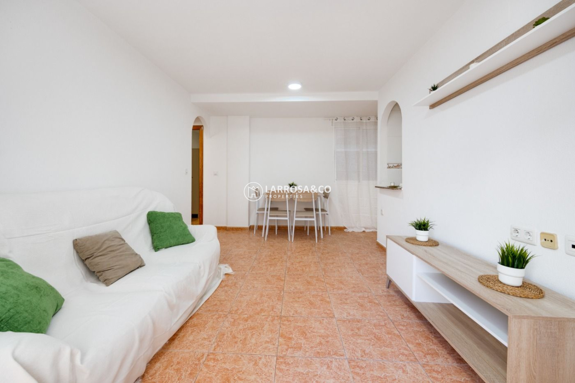 Resale - Apartment - Torrevieja - Playa del cura