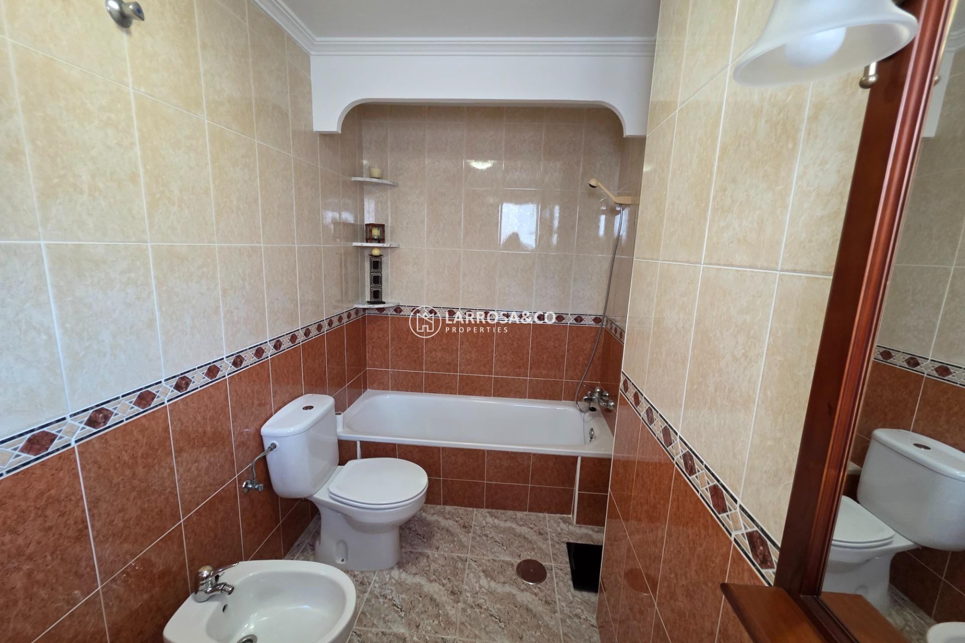 Resale - Apartment - Torrevieja - Playa del cura