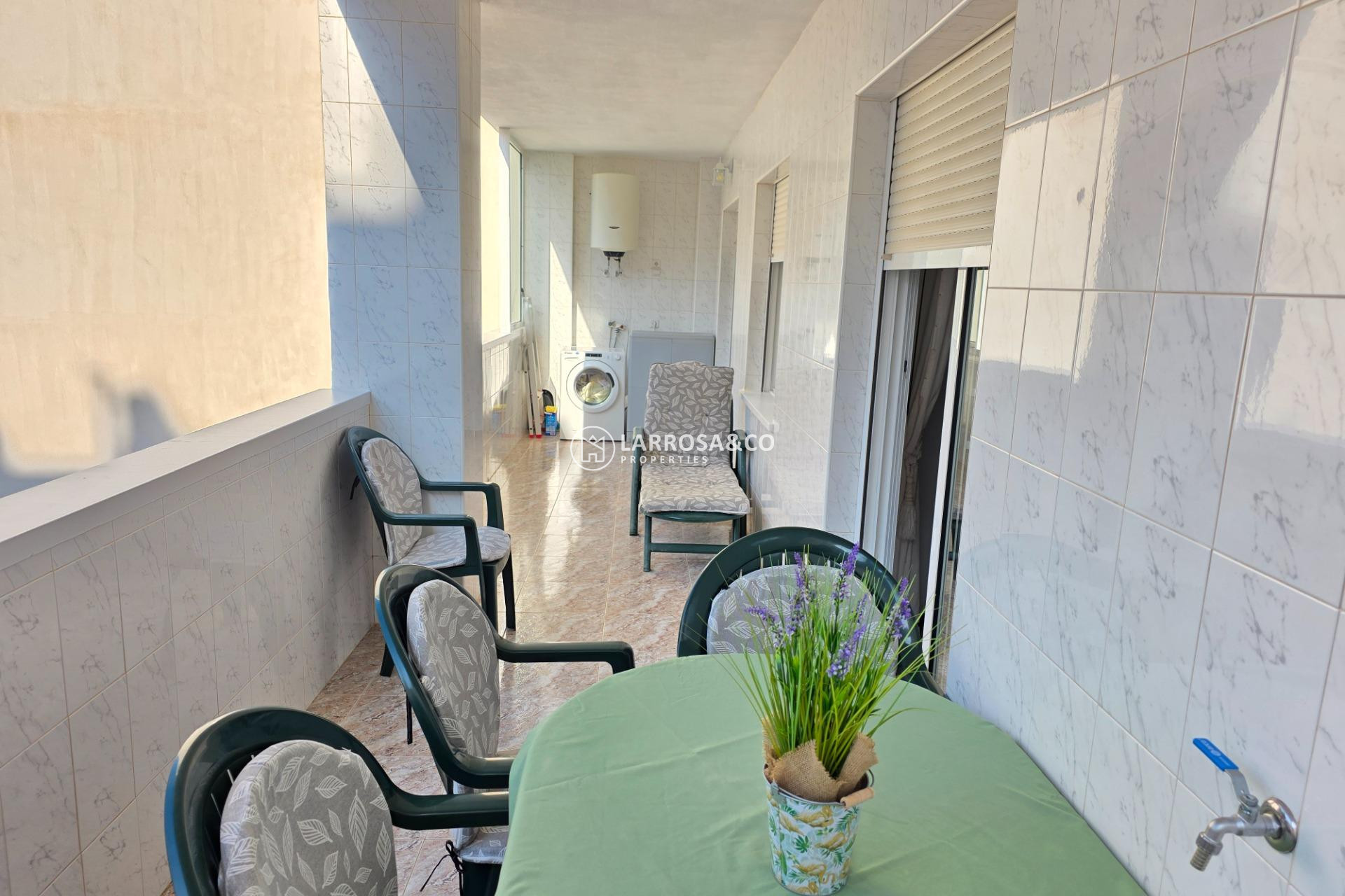 Resale - Apartment - Torrevieja - Playa del cura