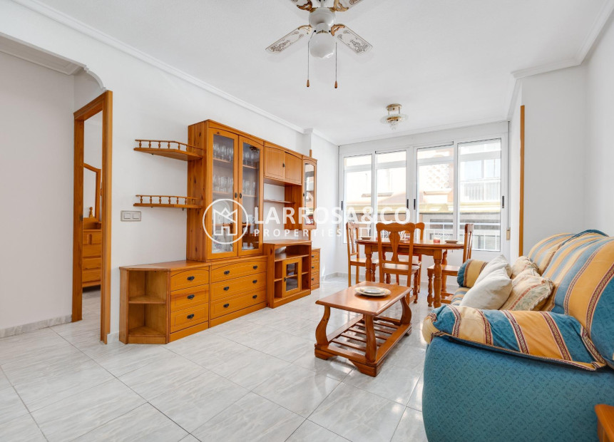 Resale - Apartment - Torrevieja - Playa del cura